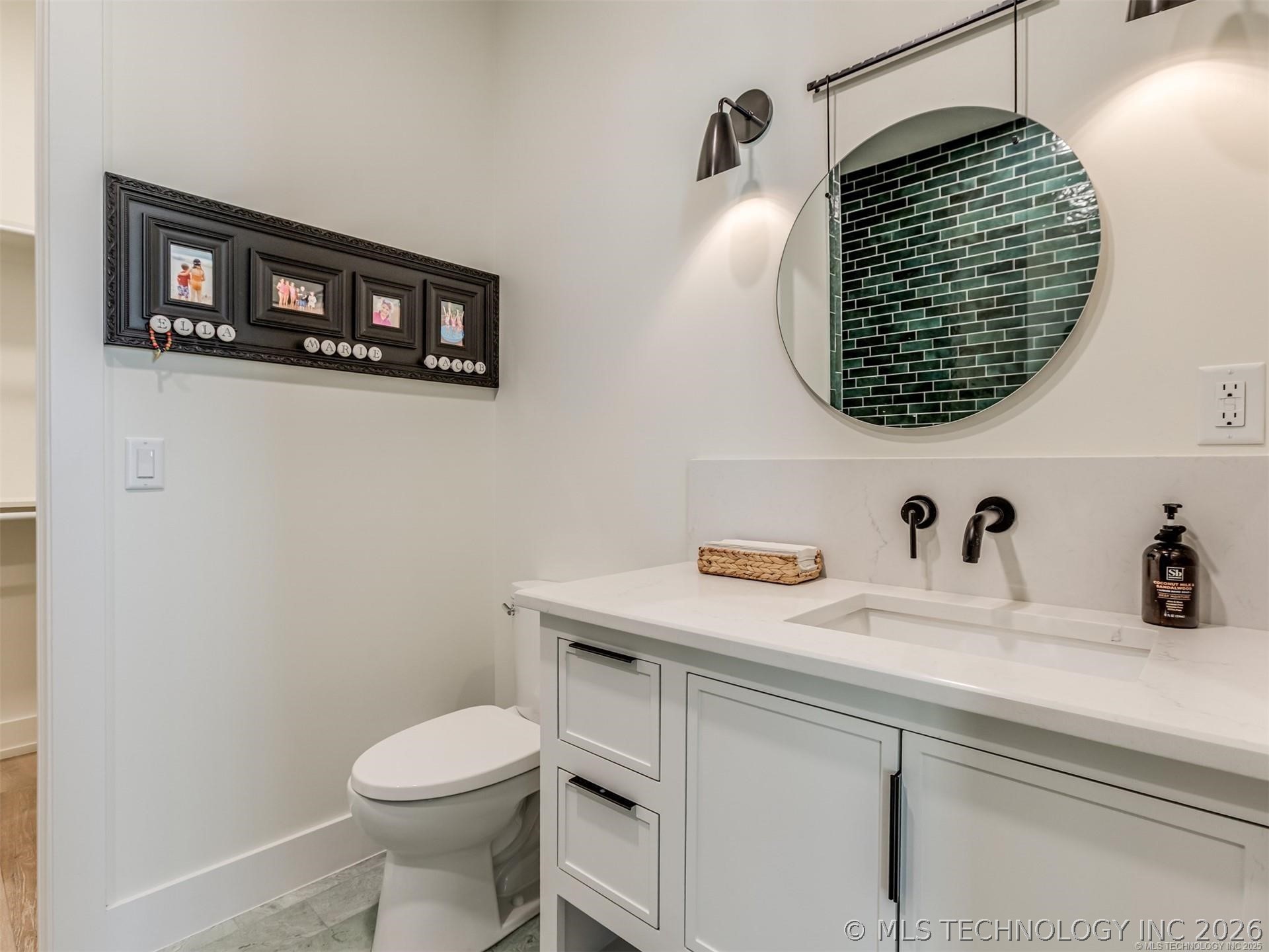 107 Lower Green Way Carlton Landing OK 74432