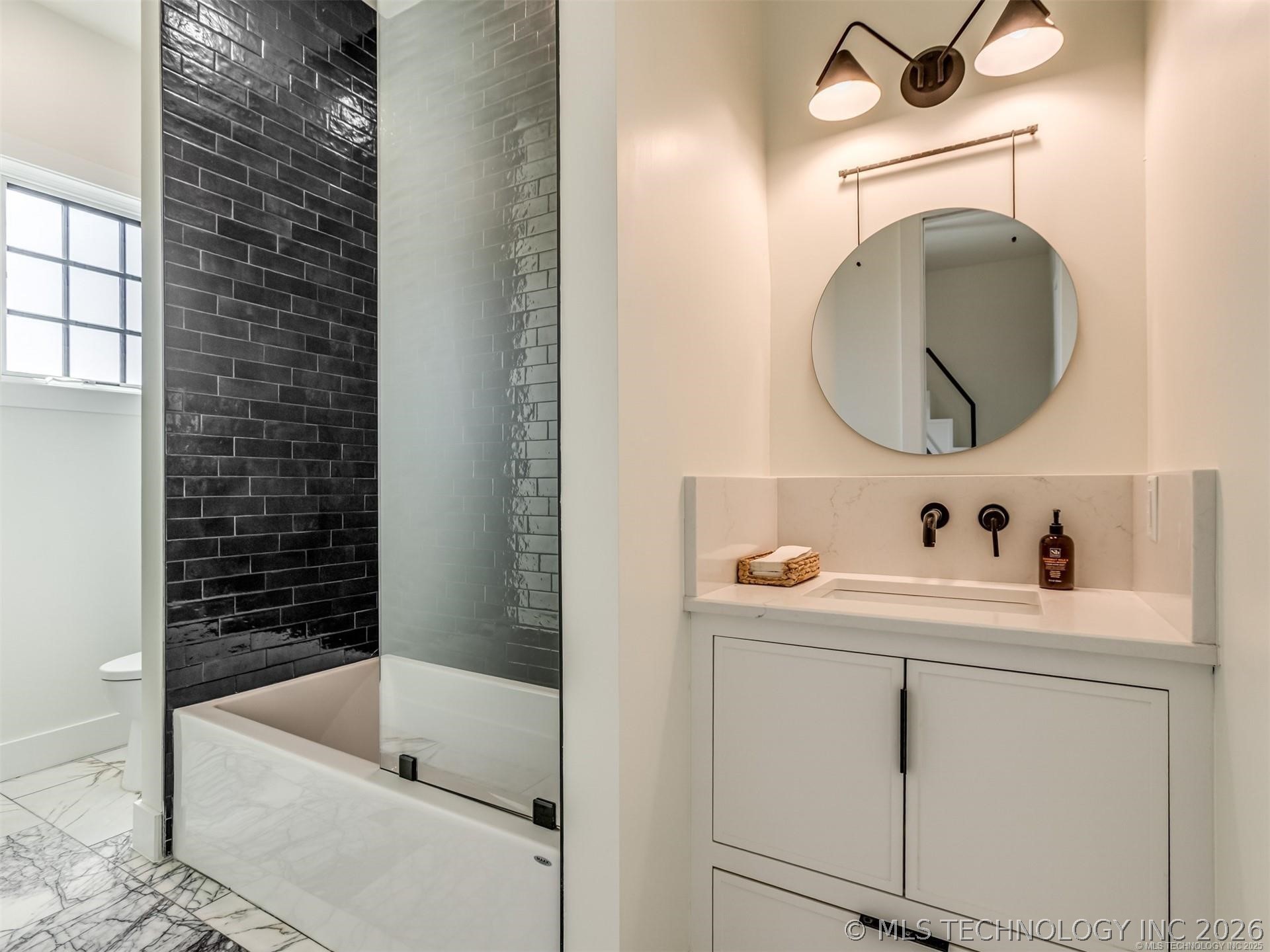 107 Lower Green Way Carlton Landing OK 74432