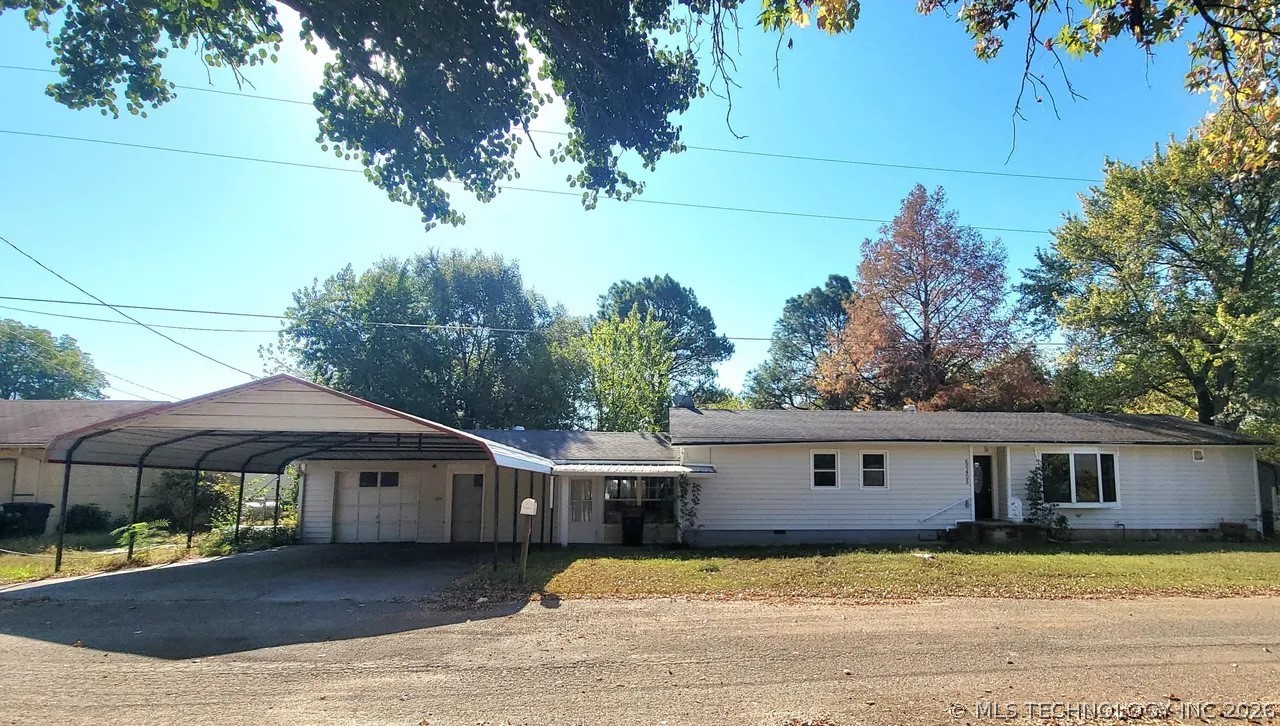 60405 E 252 Lane Grove OK 74344