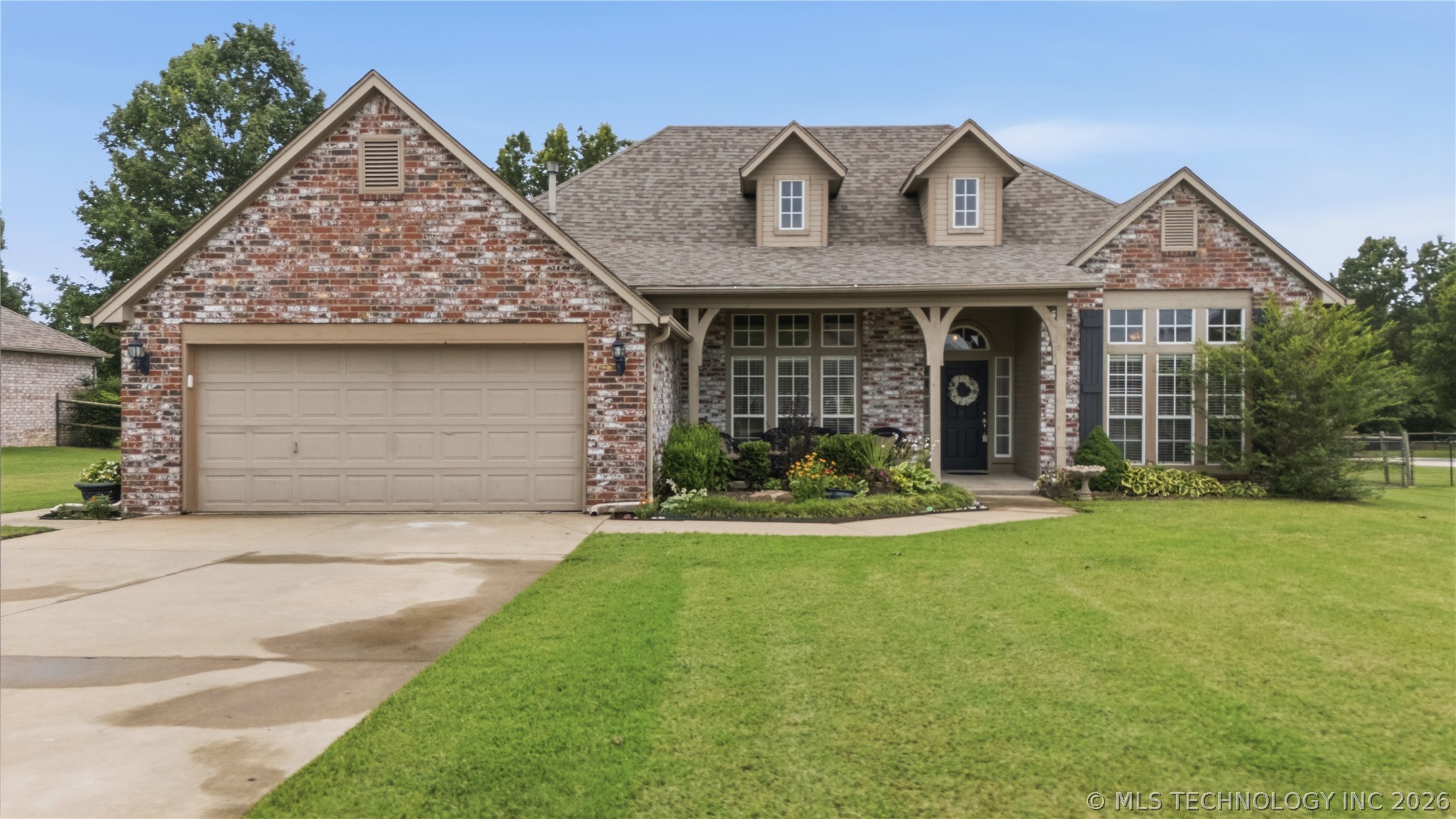156 E Golden Rod Street Skiatook OK 74070