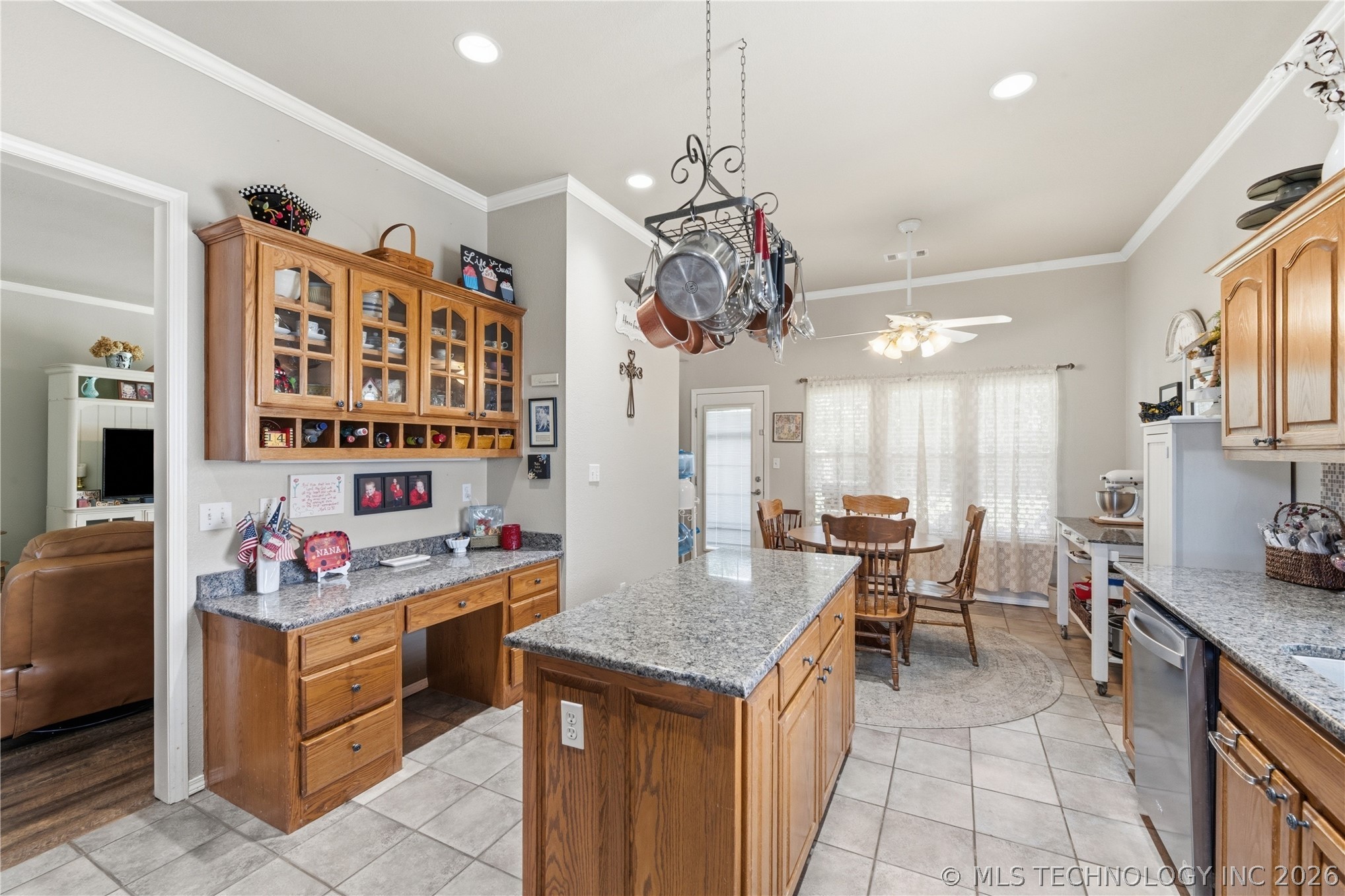 156 E Golden Rod Street Skiatook OK 74070