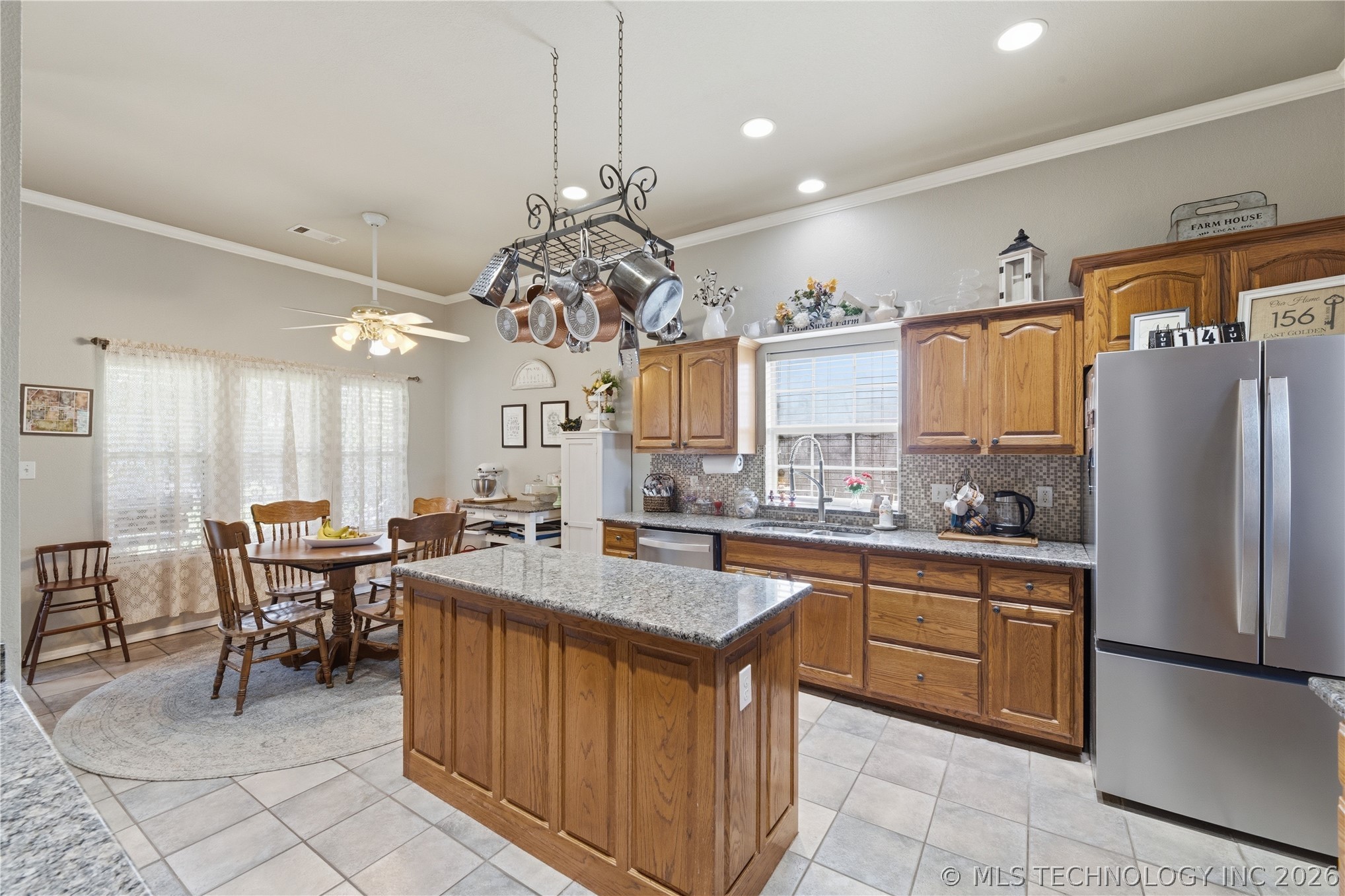156 E Golden Rod Street Skiatook OK 74070