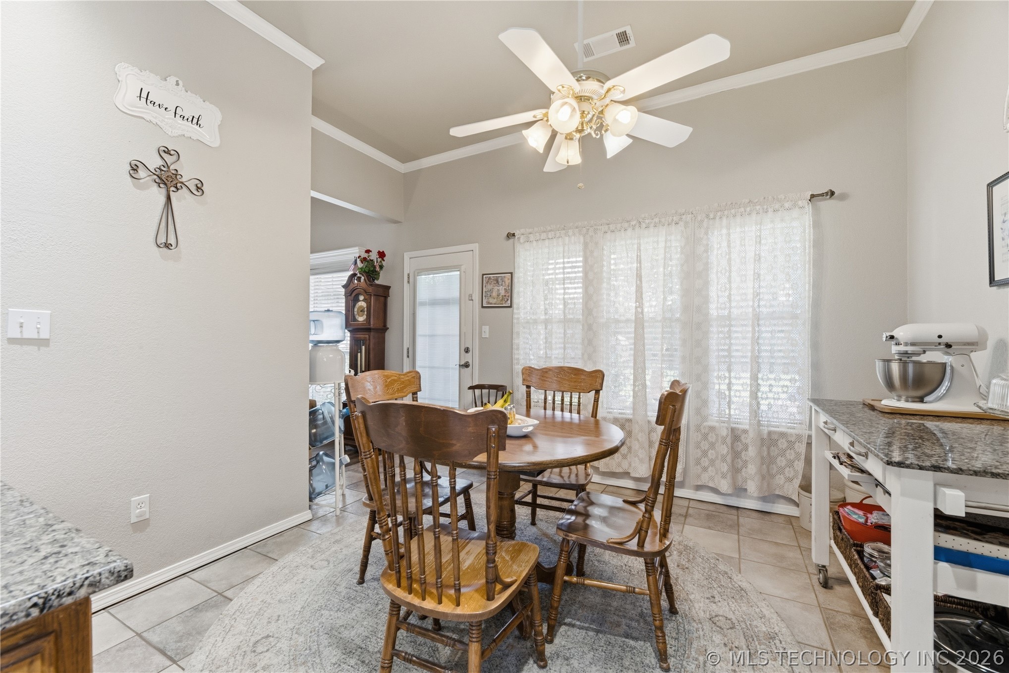 156 E Golden Rod Street Skiatook OK 74070