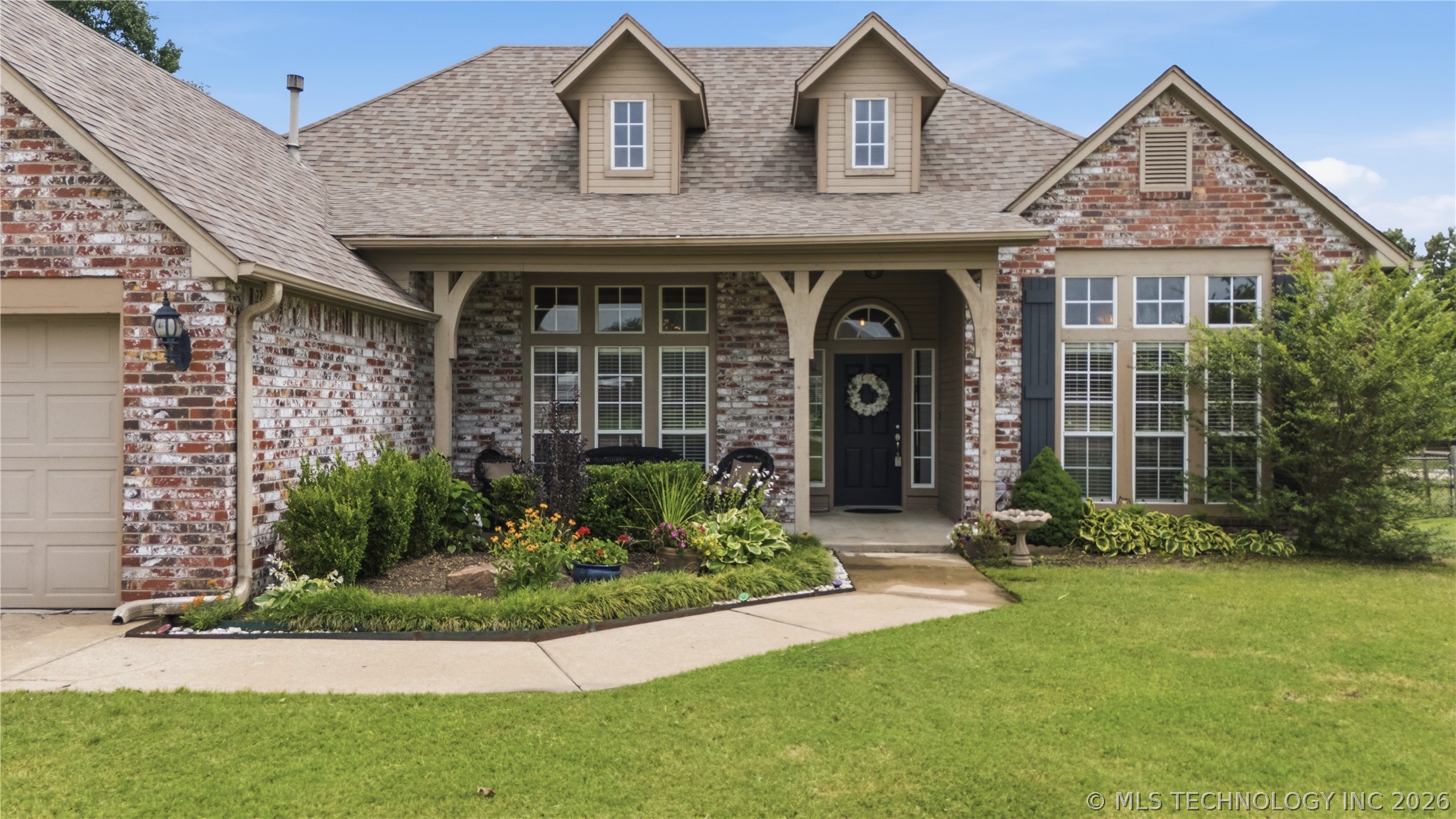 156 E Golden Rod Street Skiatook OK 74070