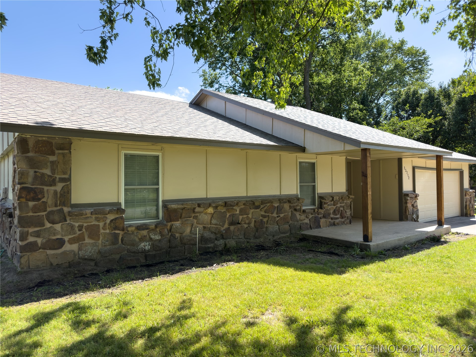23712 E 104th Street S Broken Arrow OK 74014