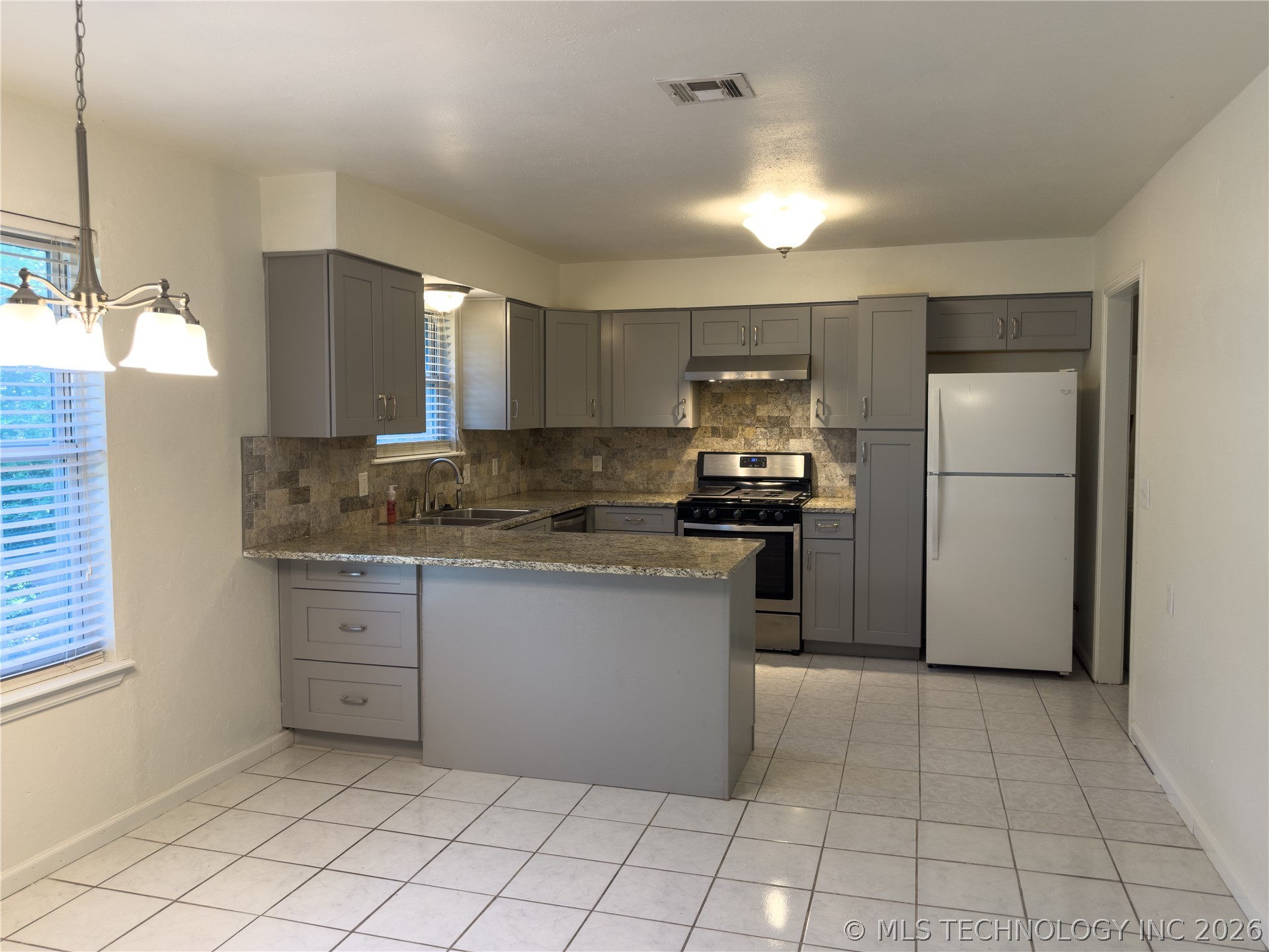 23712 E 104th Street S Broken Arrow OK 74014