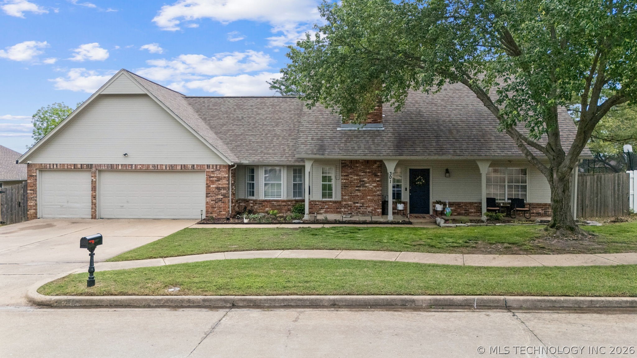 301 S 62nd Street Broken Arrow OK 74014