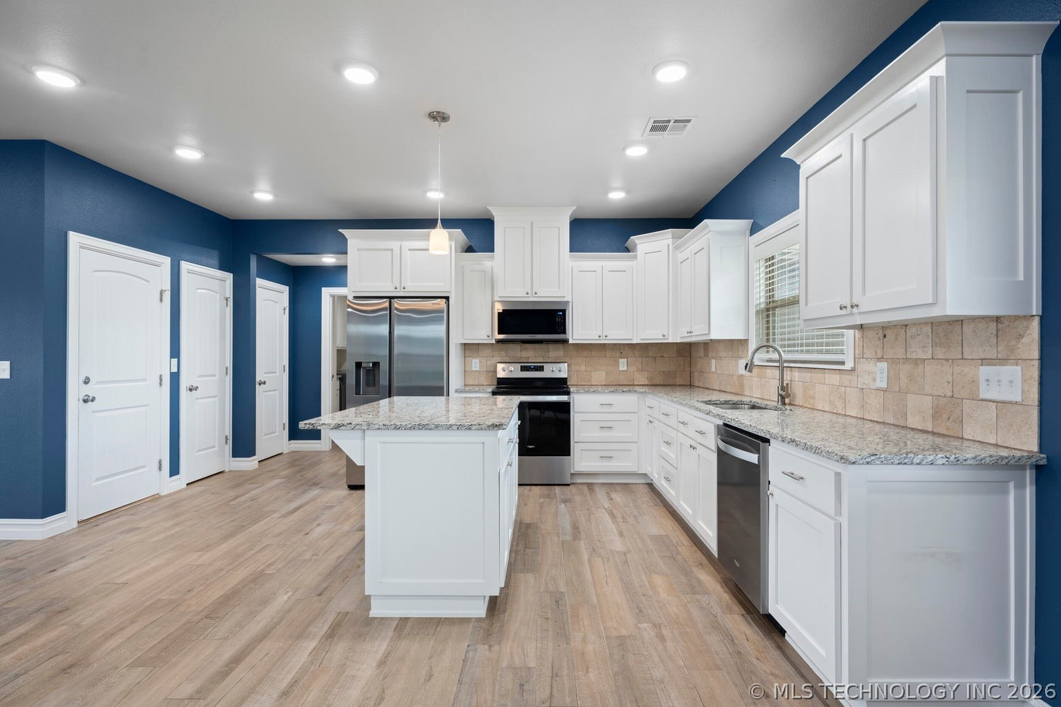 1100 Center Court Circle Grove OK 74344