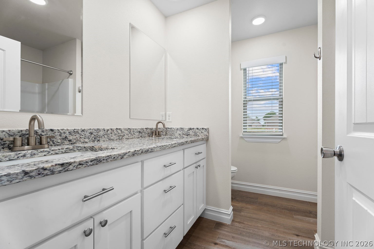 1100 Center Court Circle Grove OK 74344