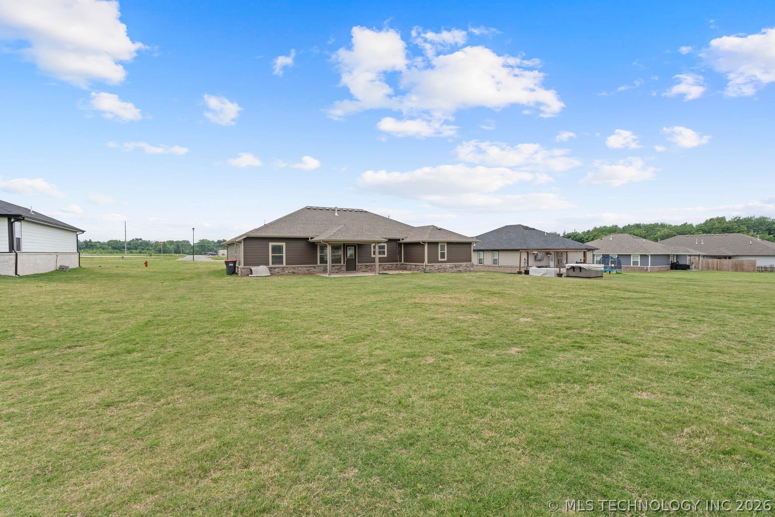 1100 Center Court Circle Grove OK 74344