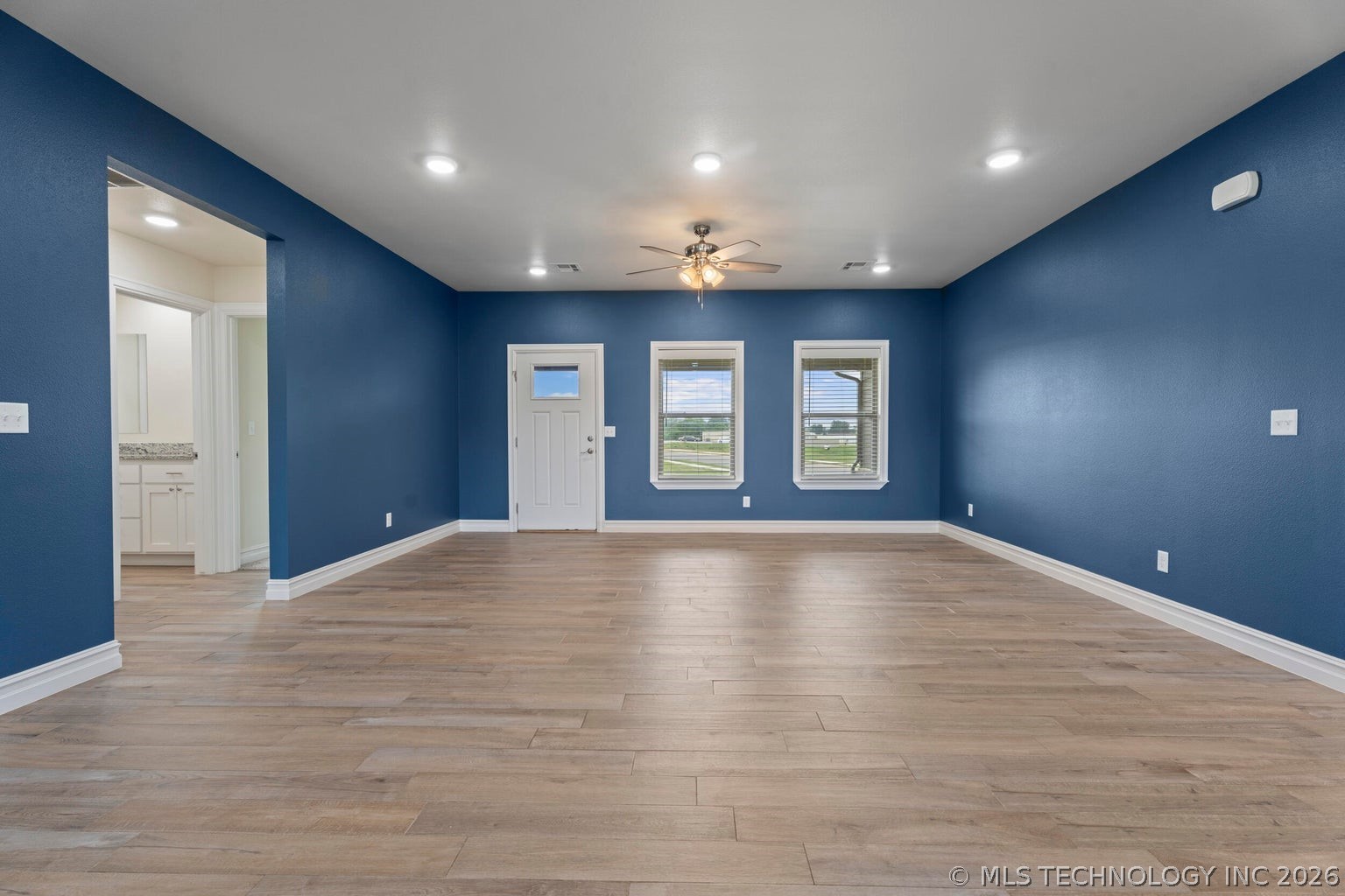 1100 Center Court Circle Grove OK 74344