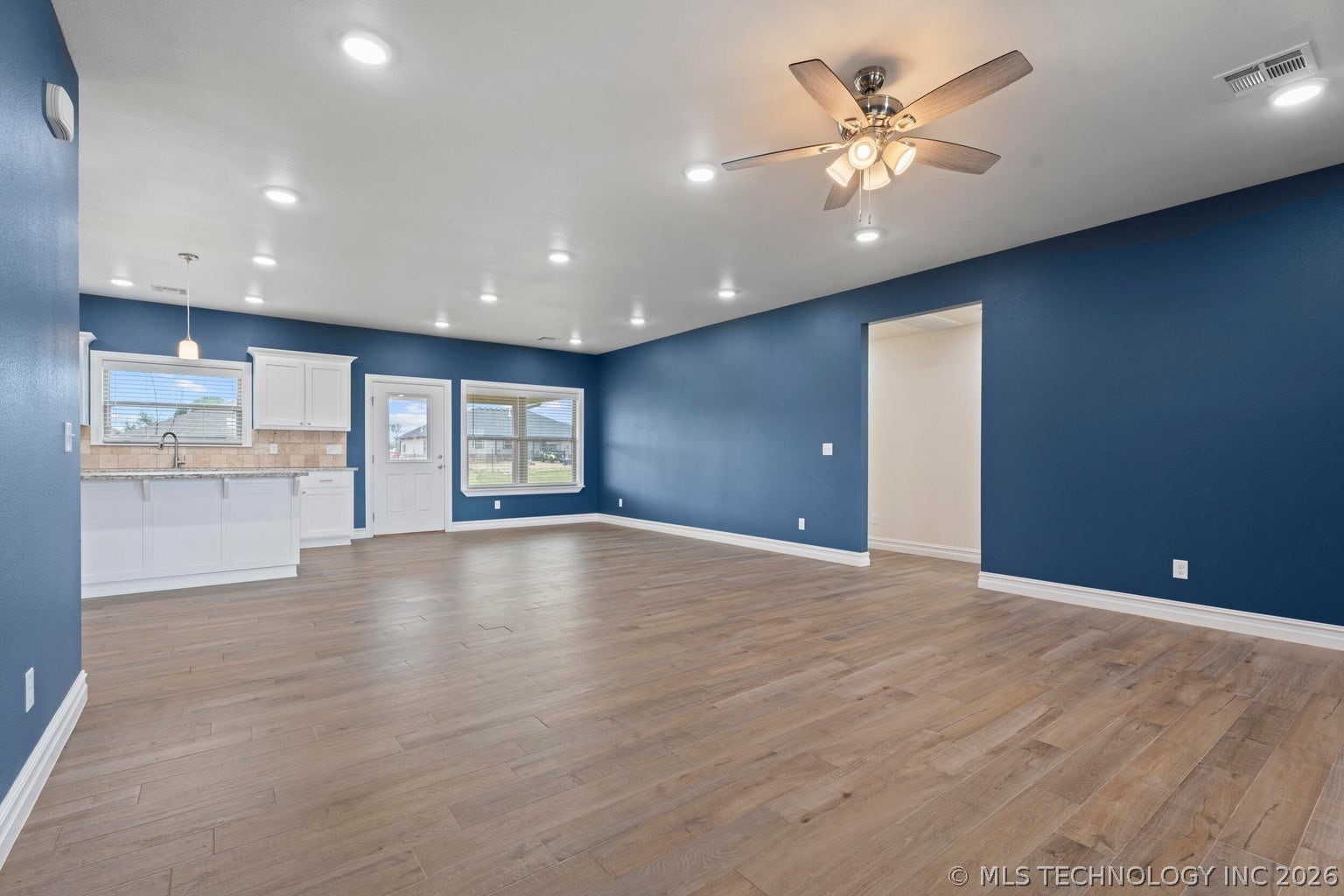 1100 Center Court Circle Grove OK 74344