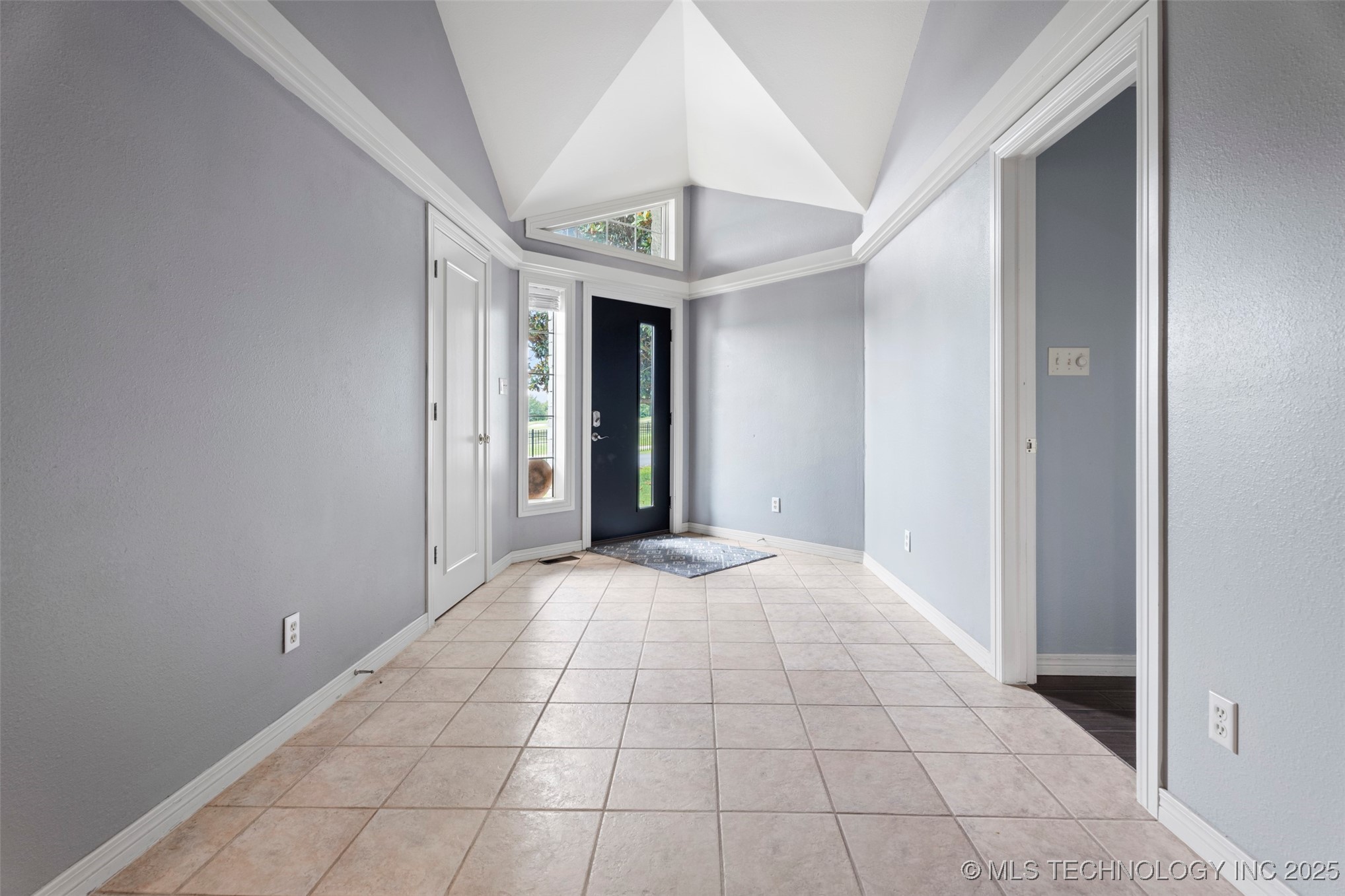 56901 E Walnut Monkey Island OK 74331