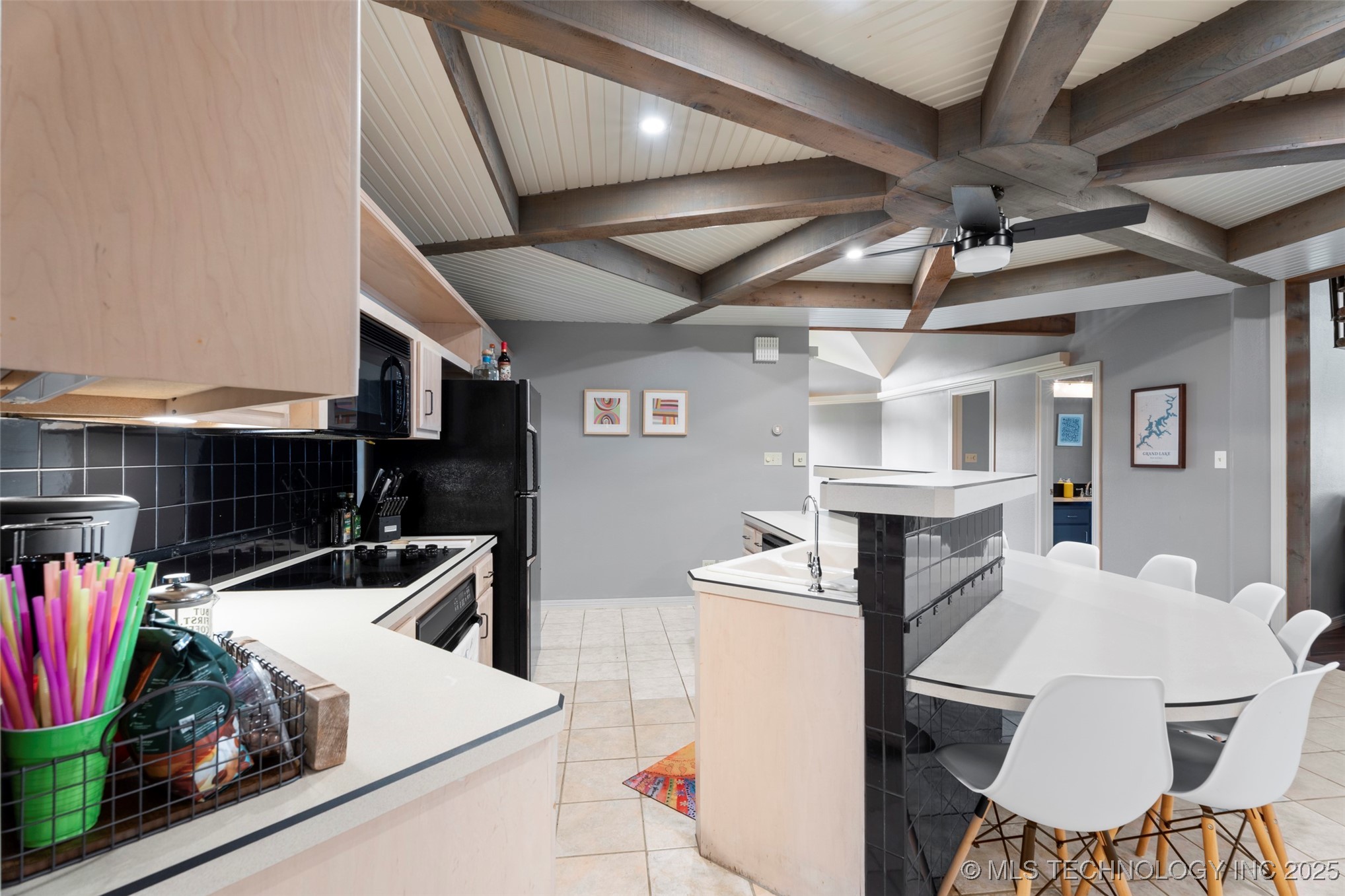 56901 E Walnut Monkey Island OK 74331
