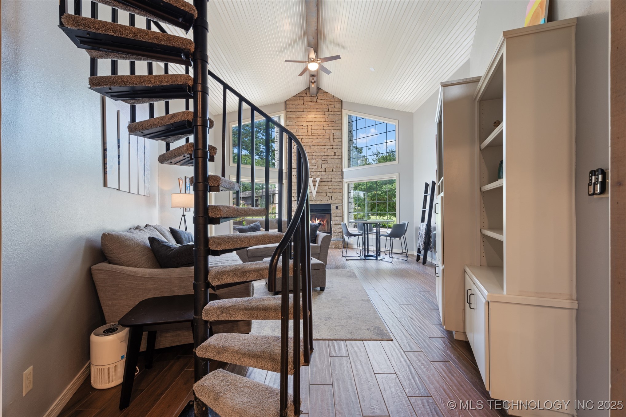 56901 E Walnut Monkey Island OK 74331