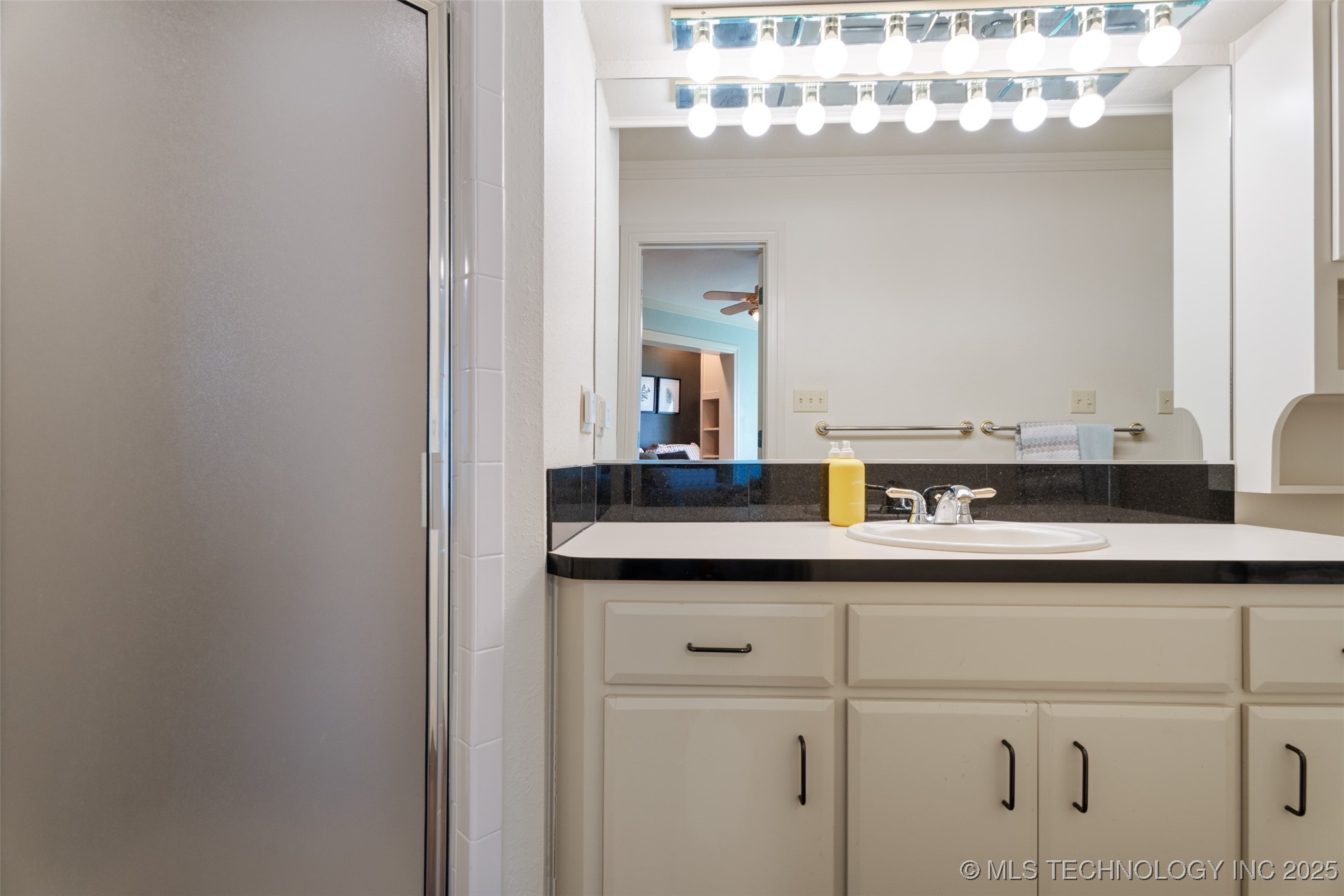 56901 E Walnut Monkey Island OK 74331