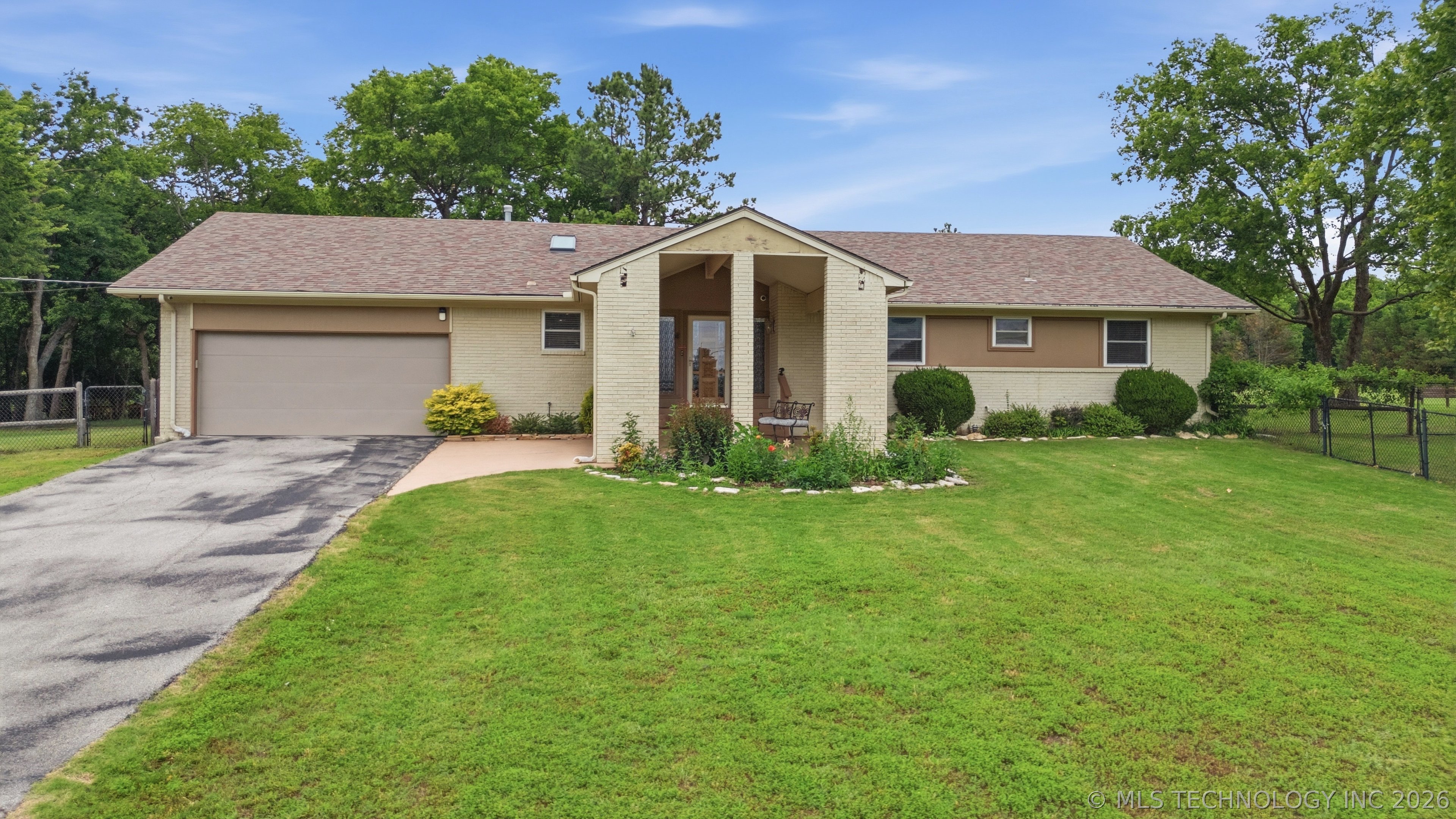 3263 W 72nd Street Tulsa OK 74132