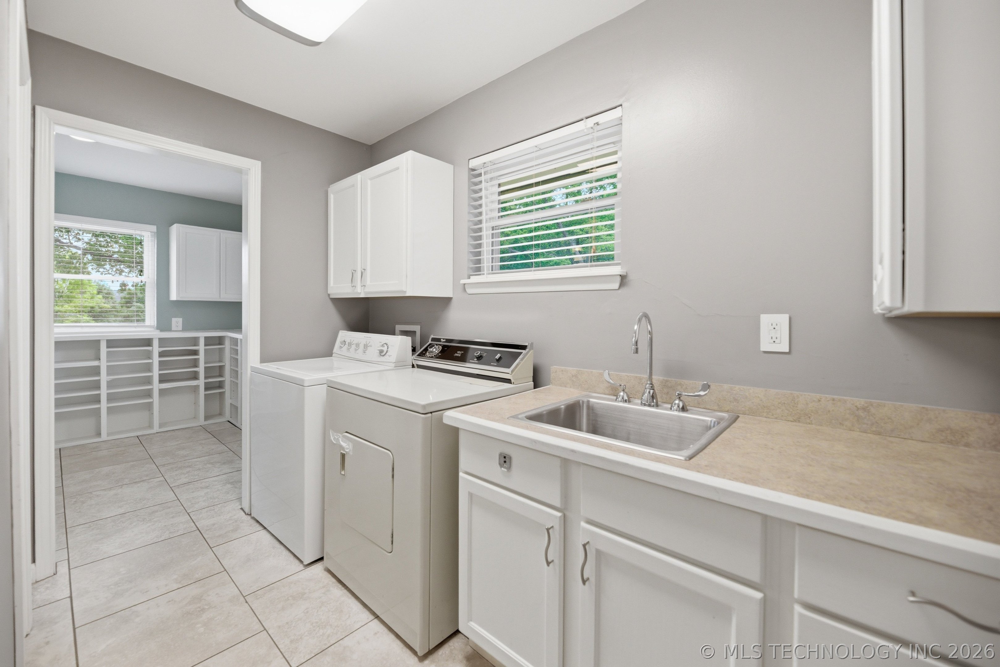 3263 W 72nd Street Tulsa OK 74132