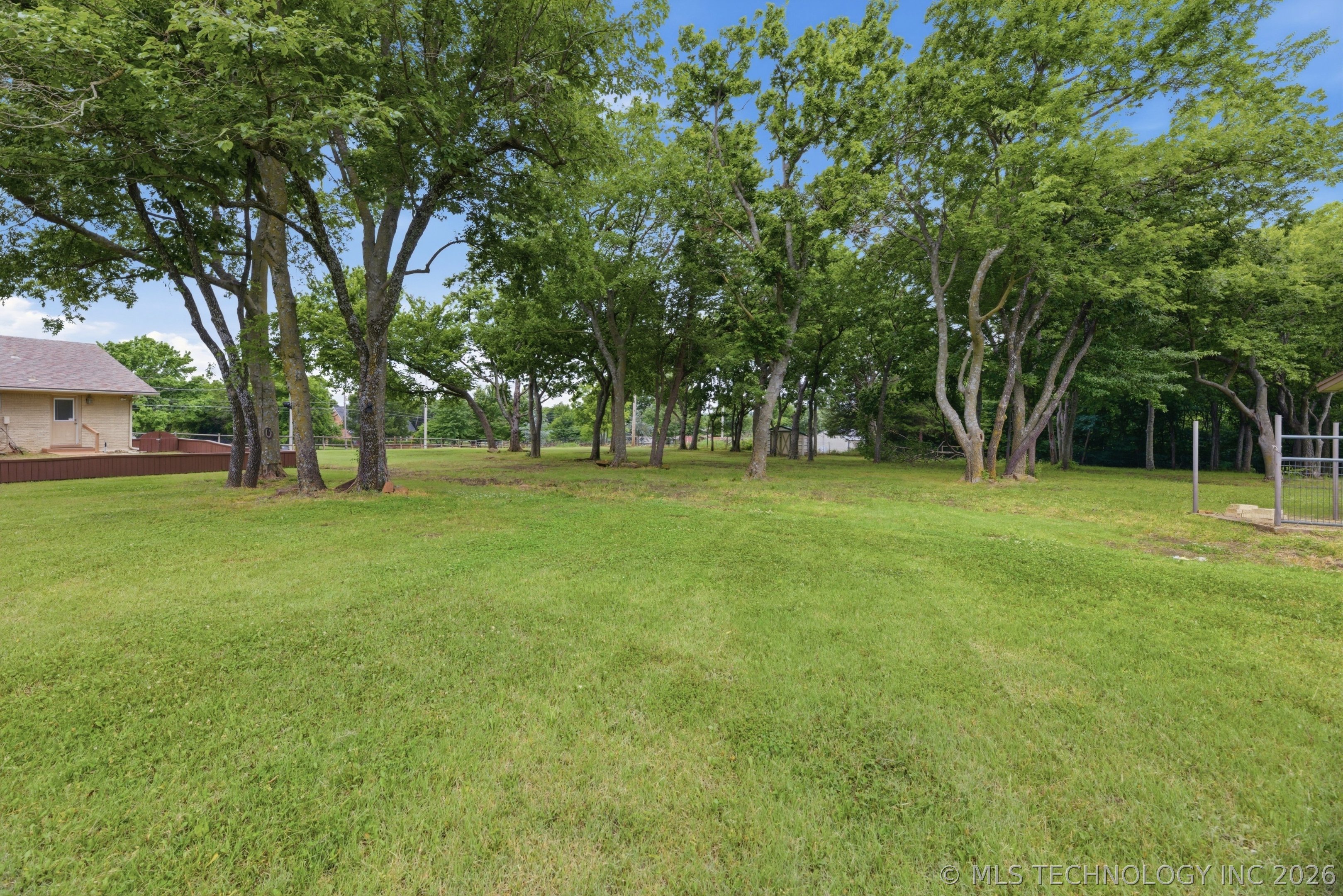 3263 W 72nd Street Tulsa OK 74132