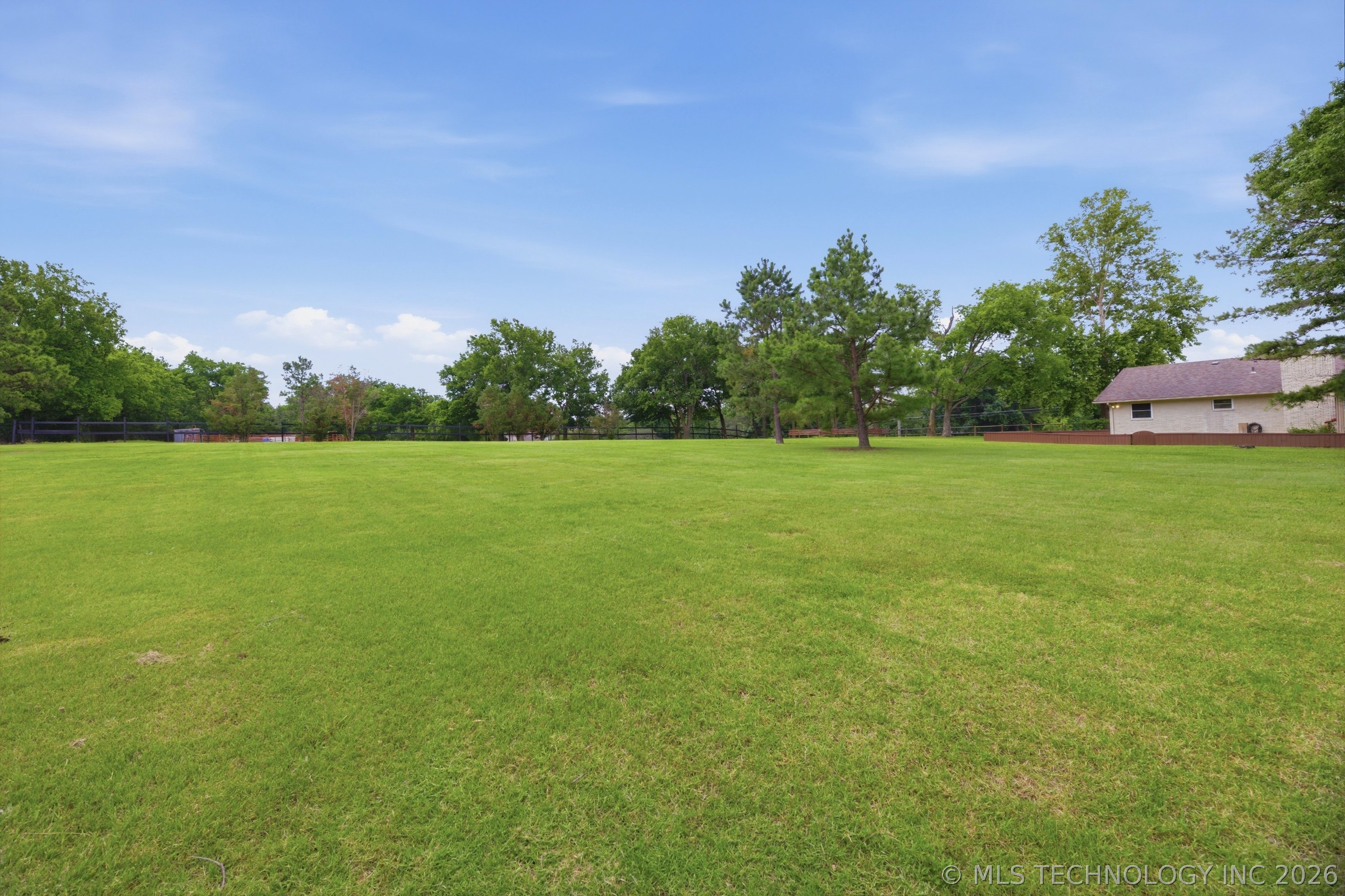 3263 W 72nd Street Tulsa OK 74132