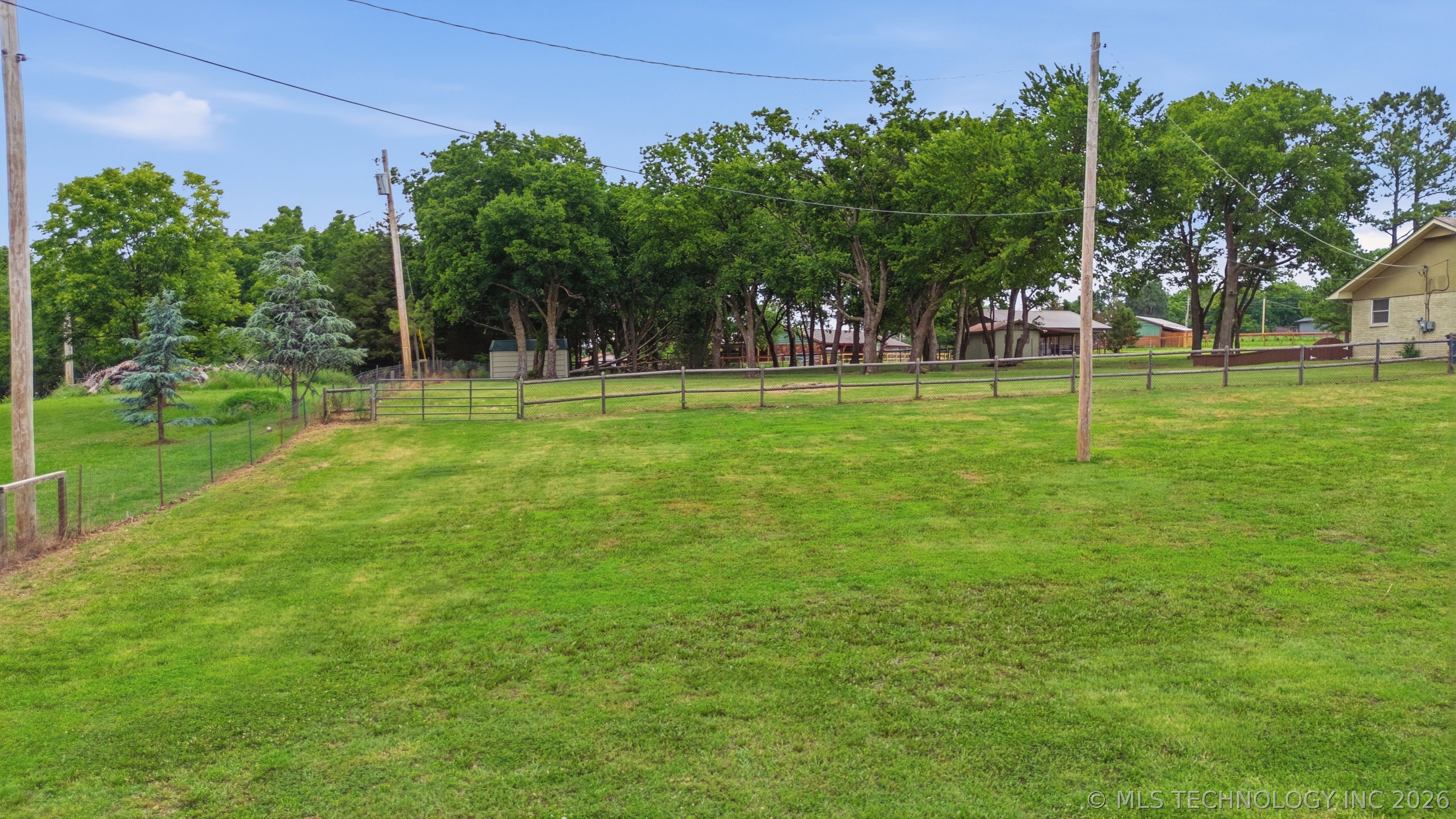 3263 W 72nd Street Tulsa OK 74132