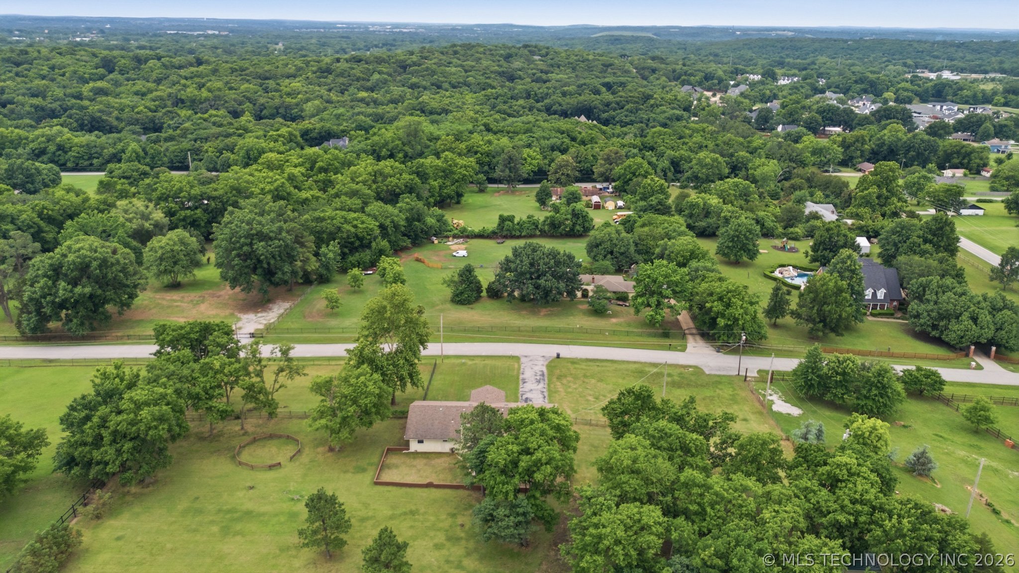 3263 W 72nd Street Tulsa OK 74132