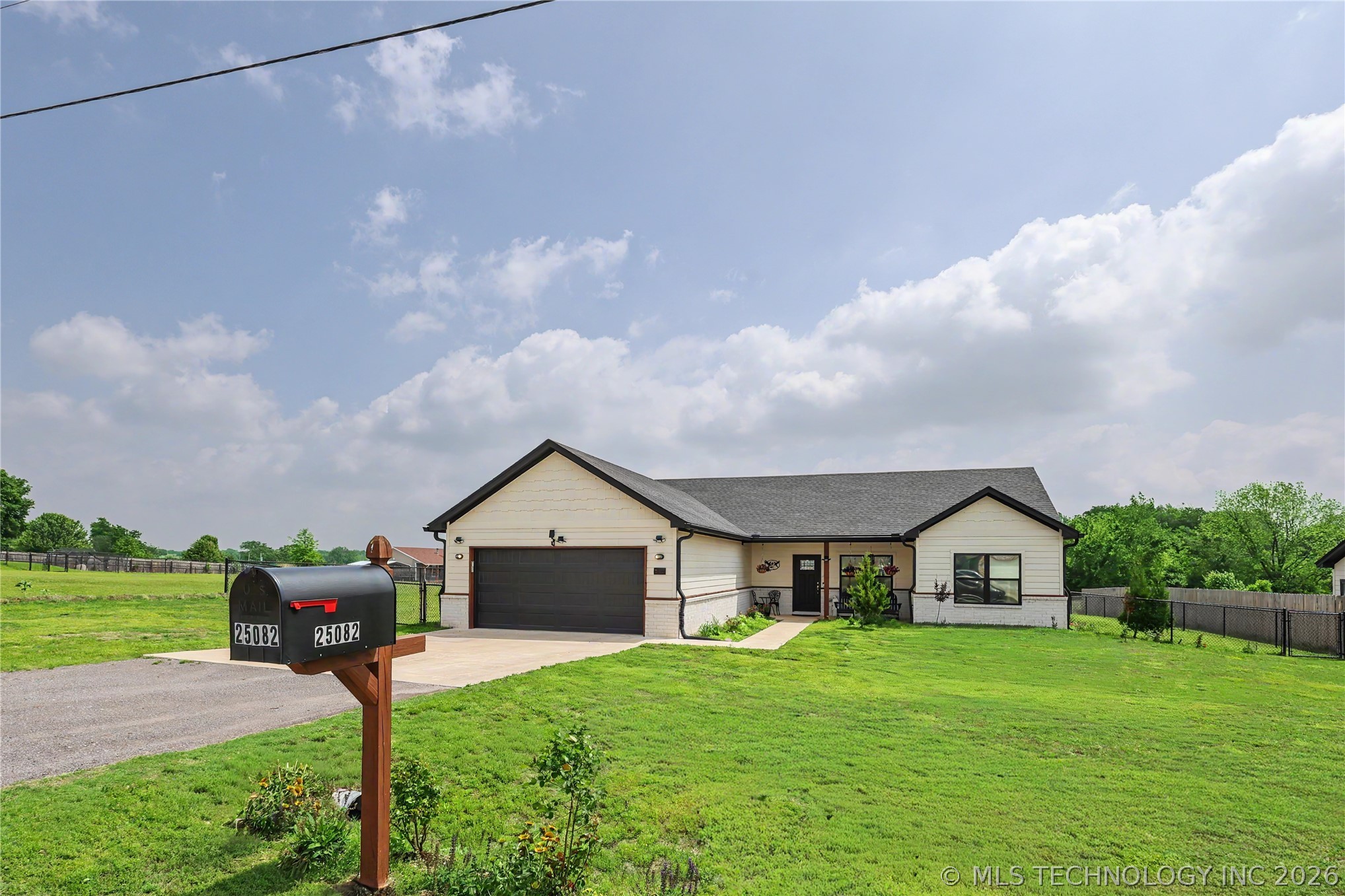 25082 S 519 Road Park Hill OK 74451