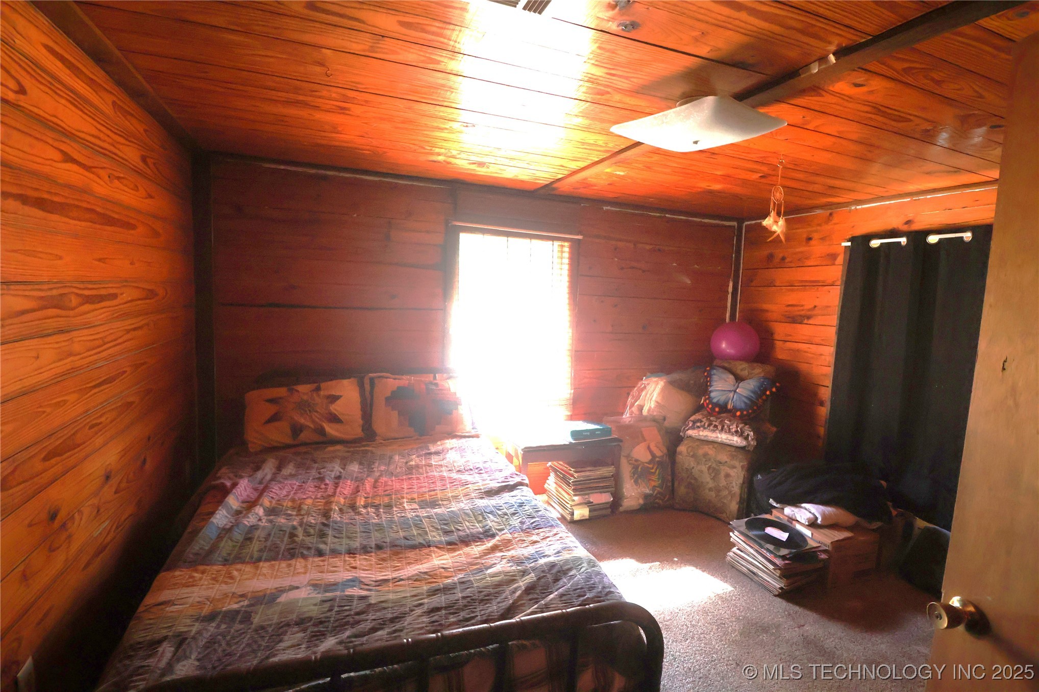 2601 N Witte Poteau OK 74953