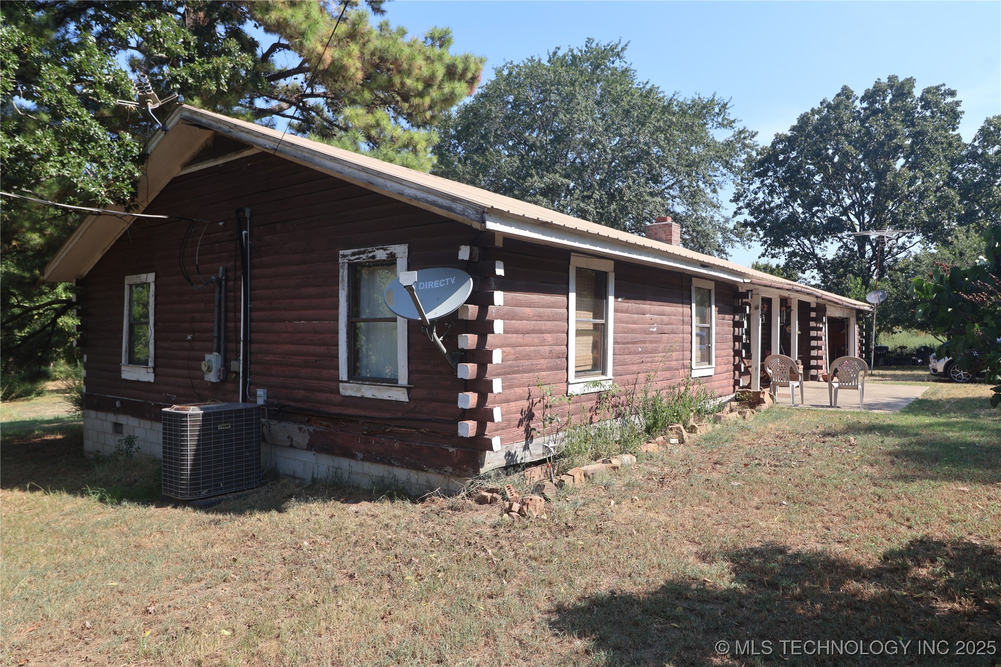 2601 N Witte Poteau OK 74953