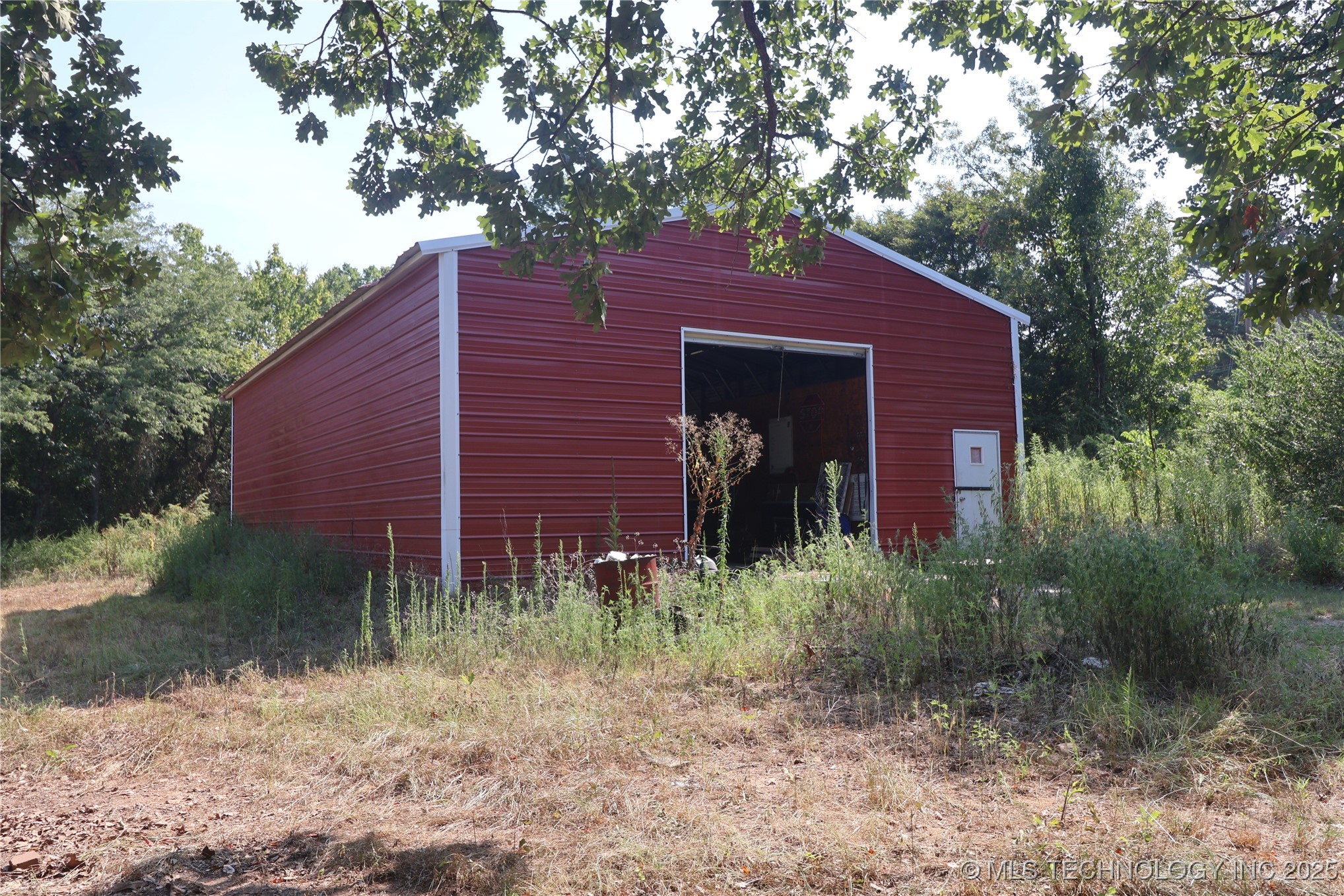 2601 N Witte Poteau OK 74953