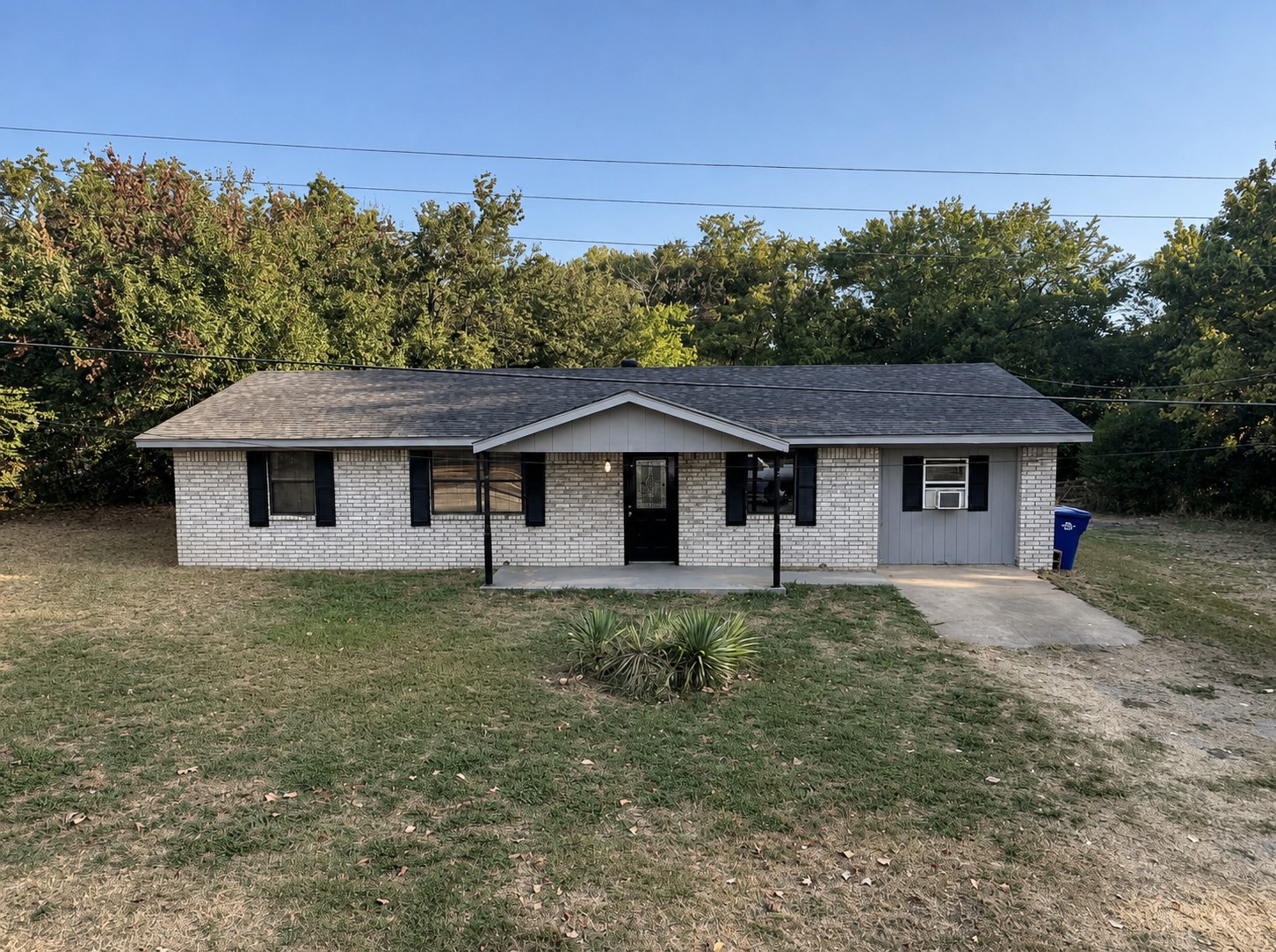 413 E Leecraft Colbert OK 74733