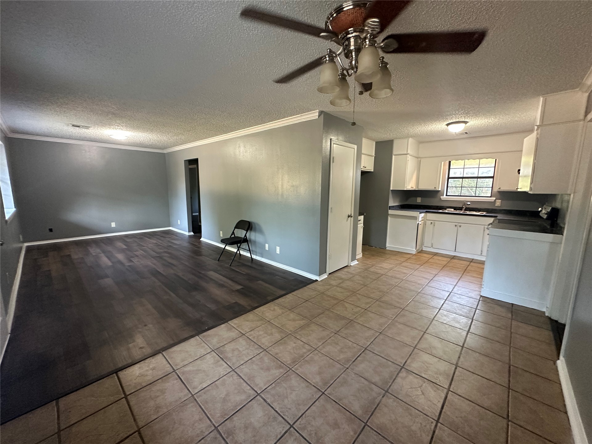 413 E Leecraft Colbert OK 74733