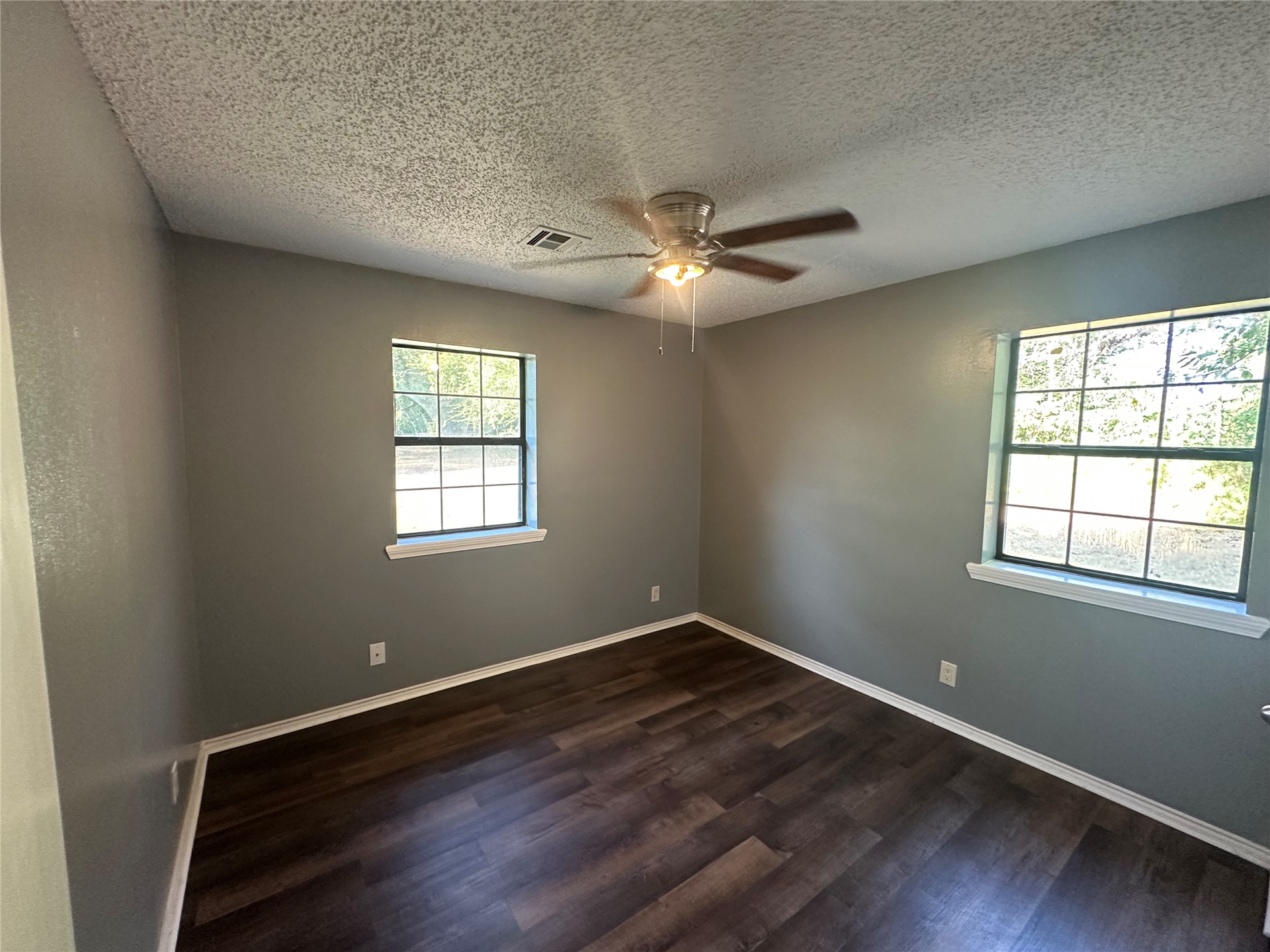 413 E Leecraft Colbert OK 74733