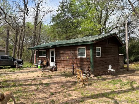1566 Lakeshore Drive Indianola OK 74501