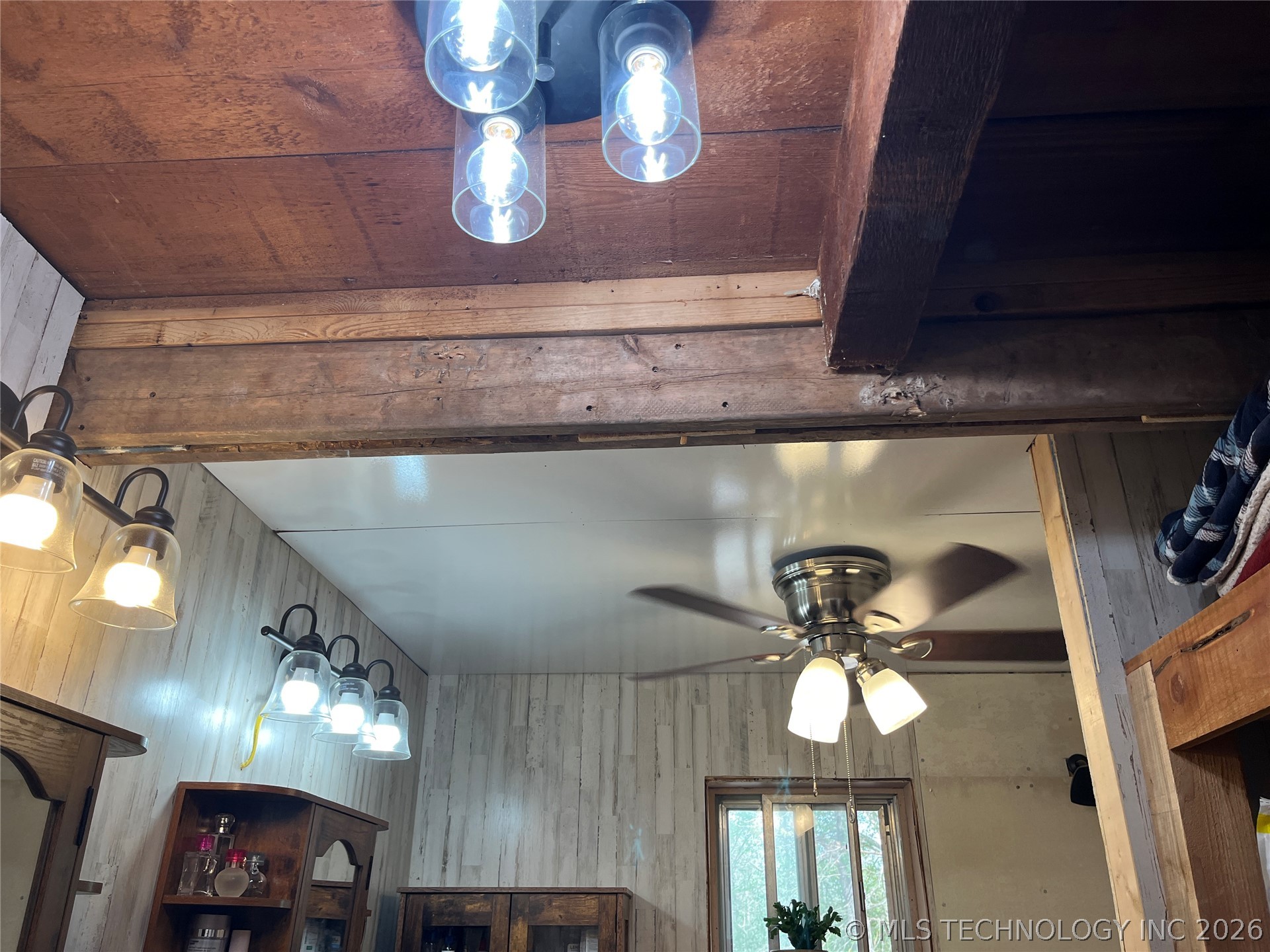 1566 Lakeshore Drive Indianola OK 74501