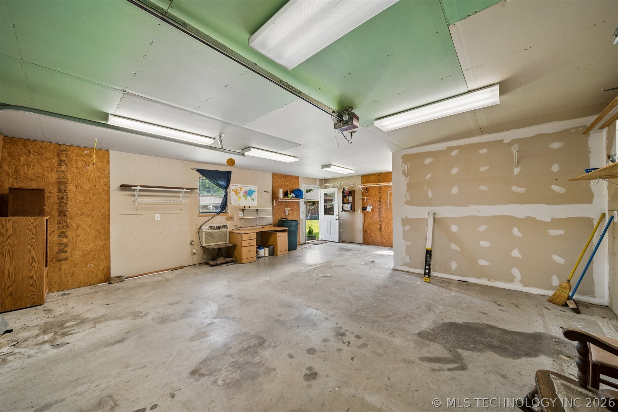 1503 N Creek Dewey OK 74029