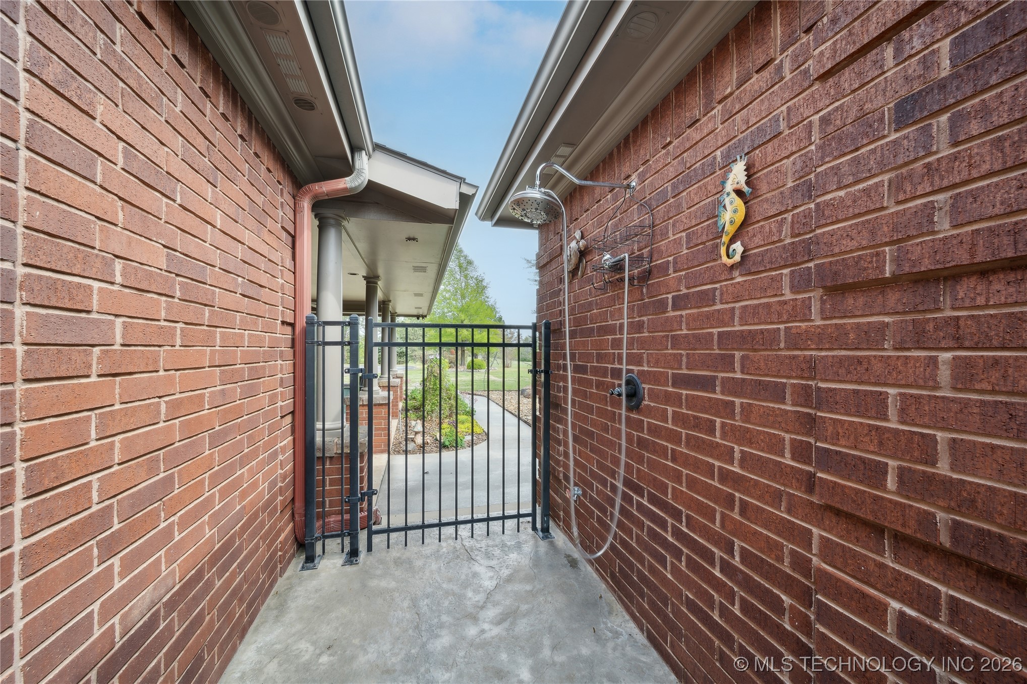 2372 Fox Street Tahlequah OK 74464