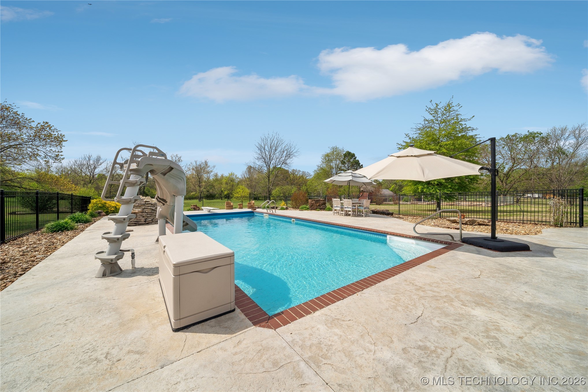2372 Fox Street Tahlequah OK 74464