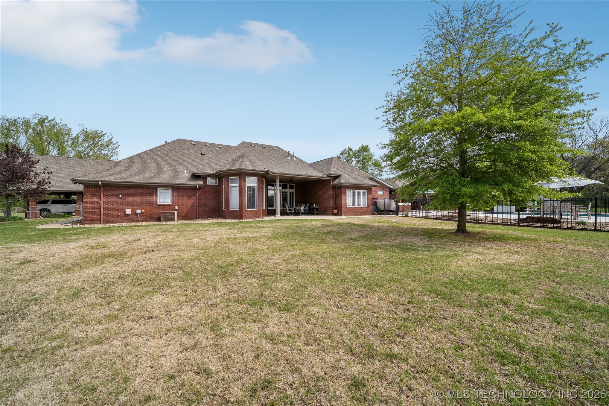 2372 Fox Street Tahlequah OK 74464