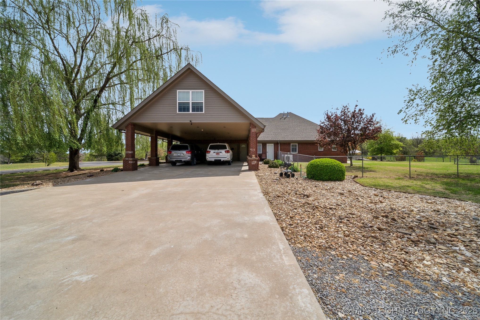 2372 Fox Street Tahlequah OK 74464