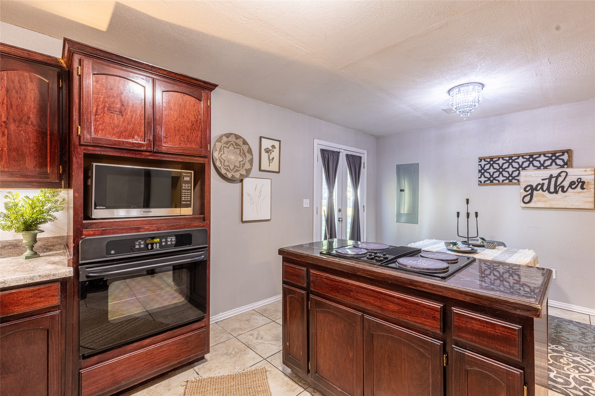 411 N Rowe Street Pryor OK 74361