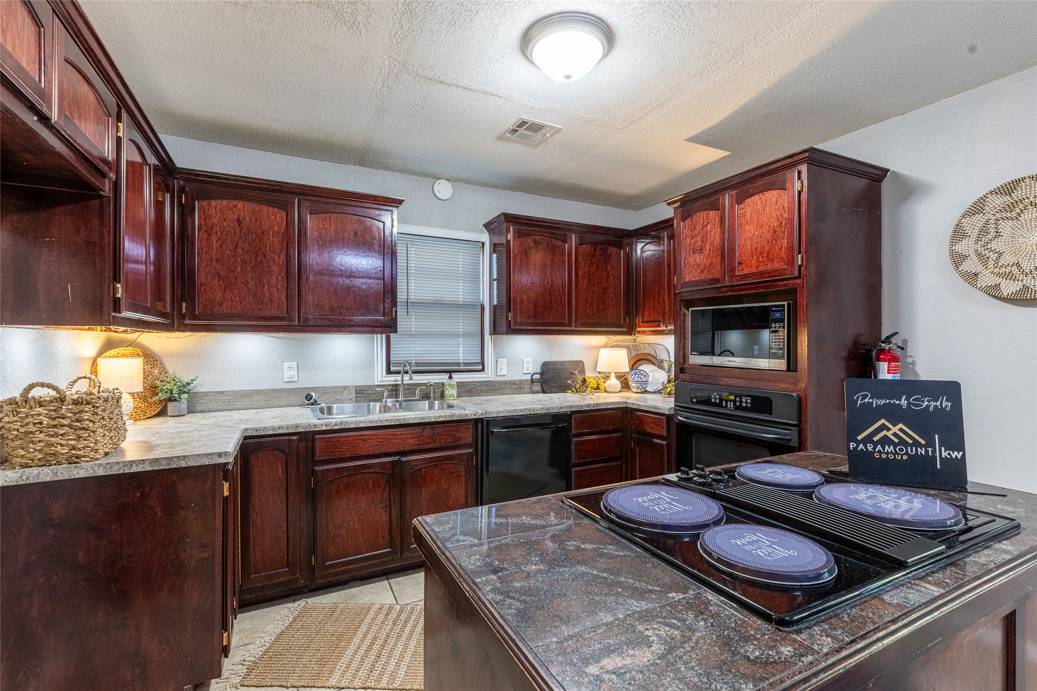 411 N Rowe Street Pryor OK 74361