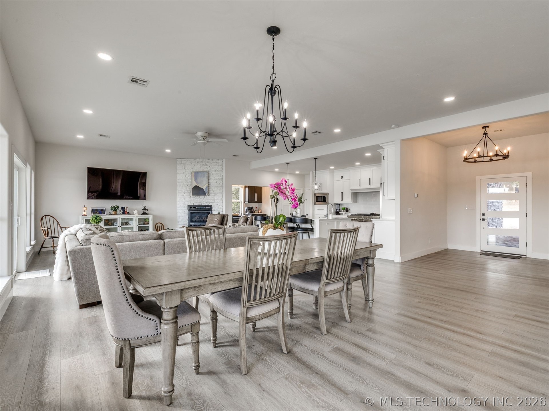 218 Nakomis Circle Canadian OK 74425