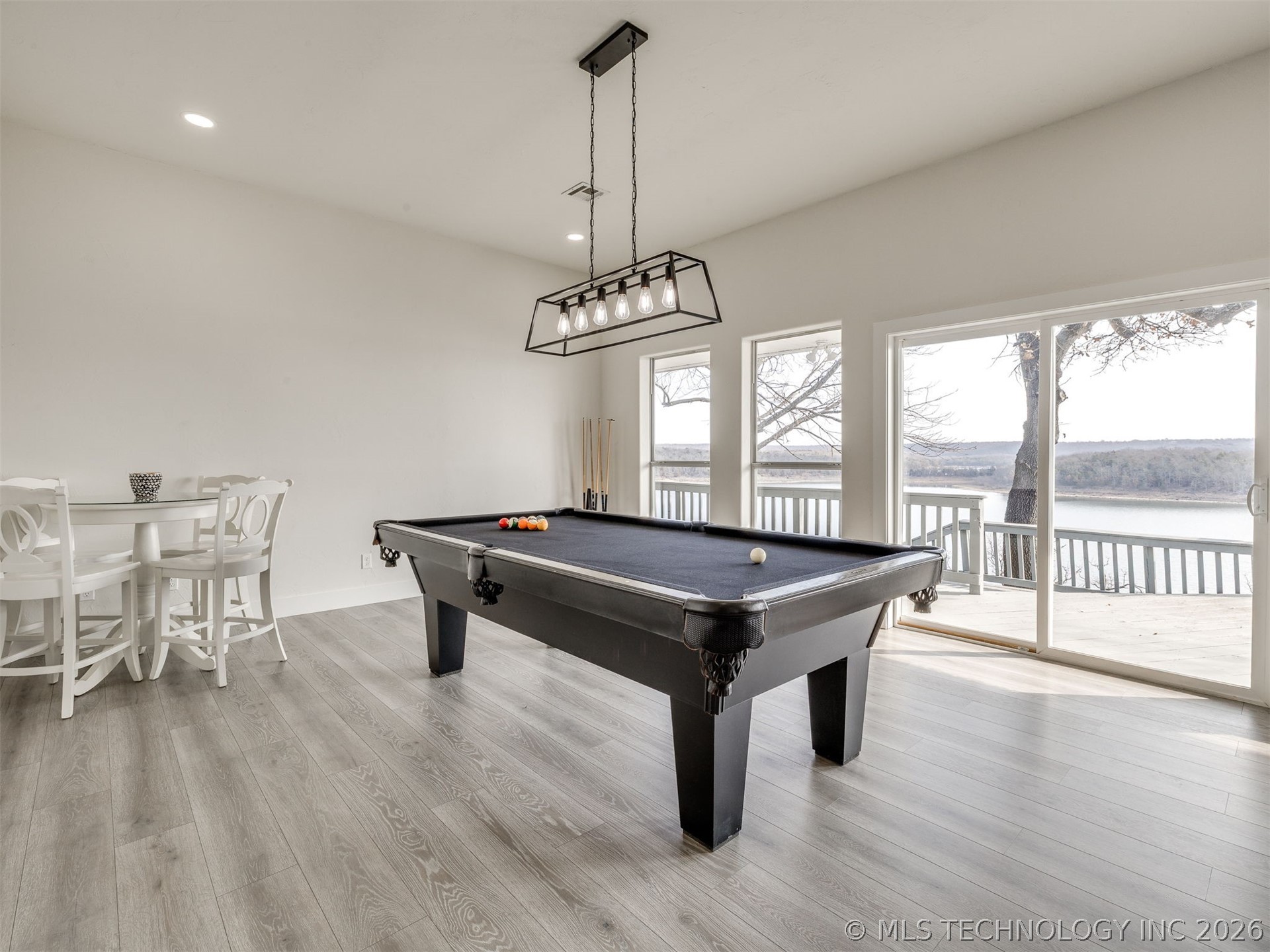 218 Nakomis Circle Canadian OK 74425