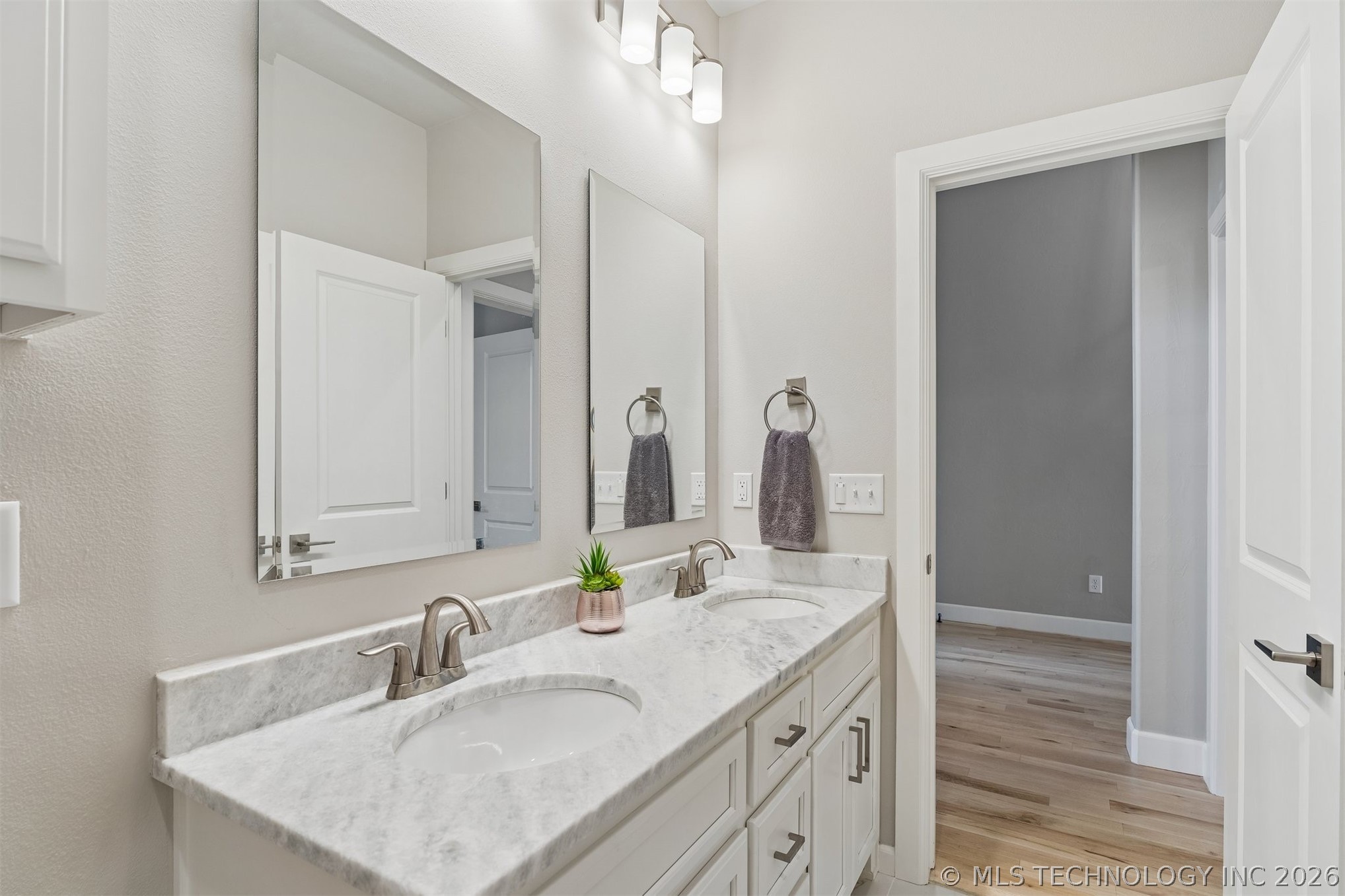 6513 S Fir Avenue Broken Arrow OK 74134