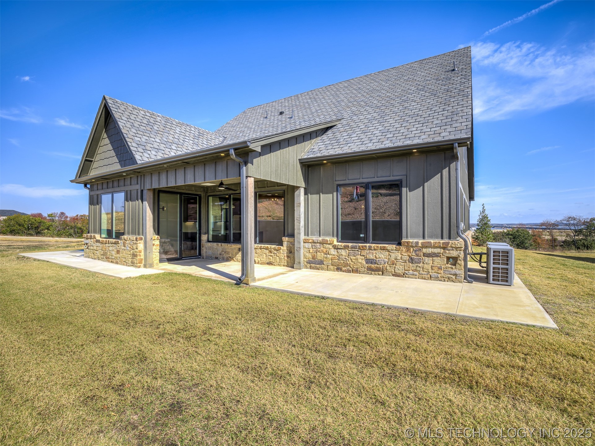 12165 Sunrise Ridge Loop Kingston OK 73439