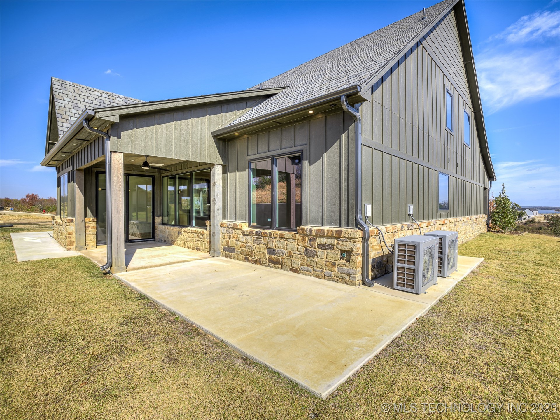 12165 Sunrise Ridge Loop Kingston OK 73439