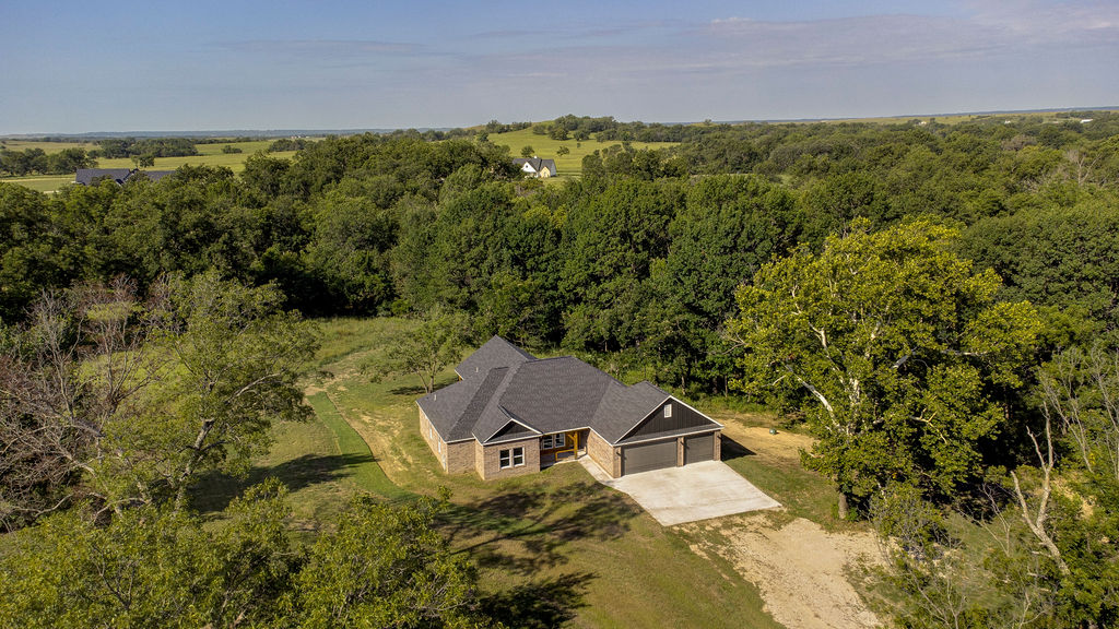 30063 N 3996 Drive Ramona OK 74061