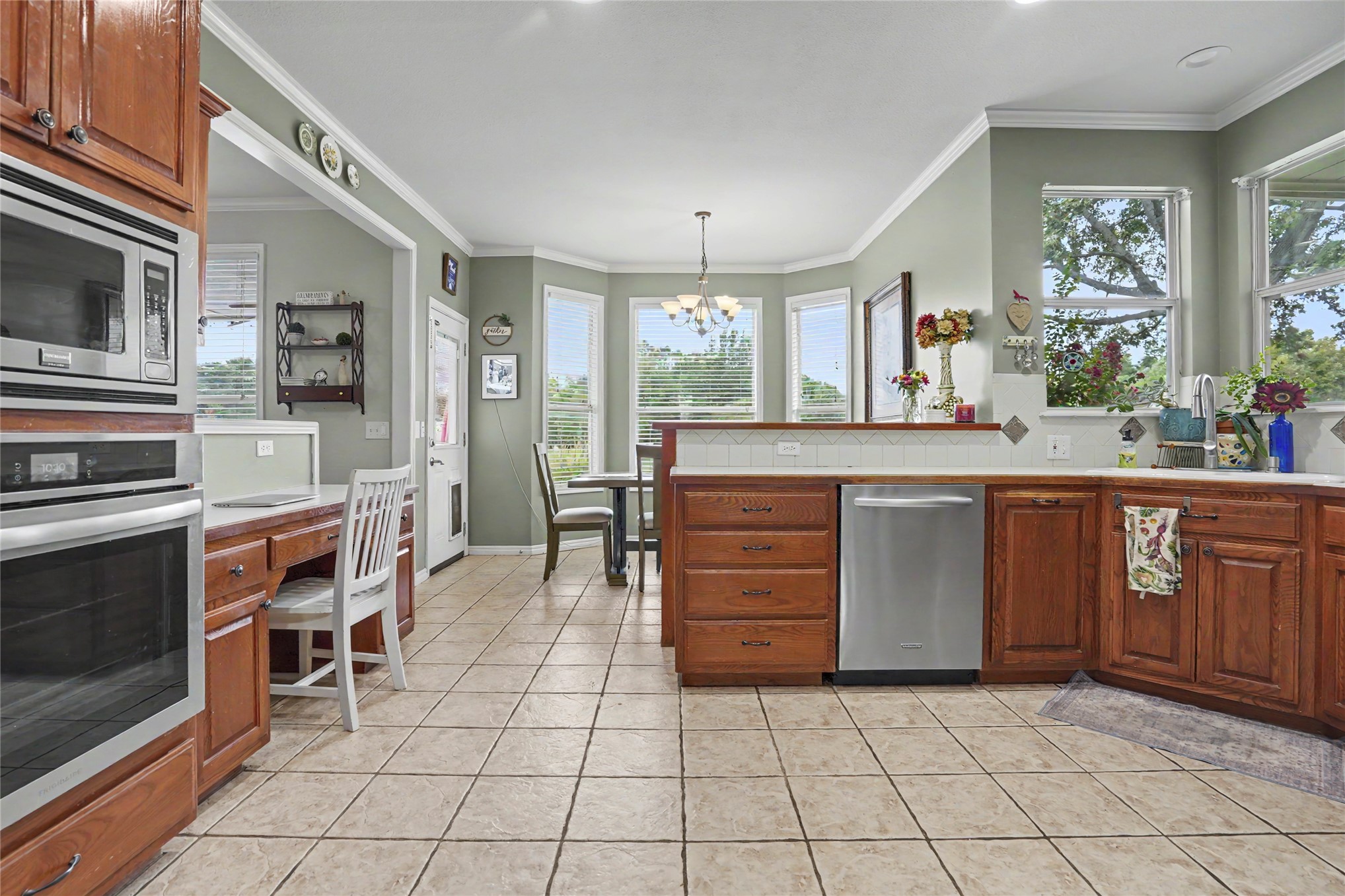 8330 S 257th East Eastavenue Broken Arrow OK 74014