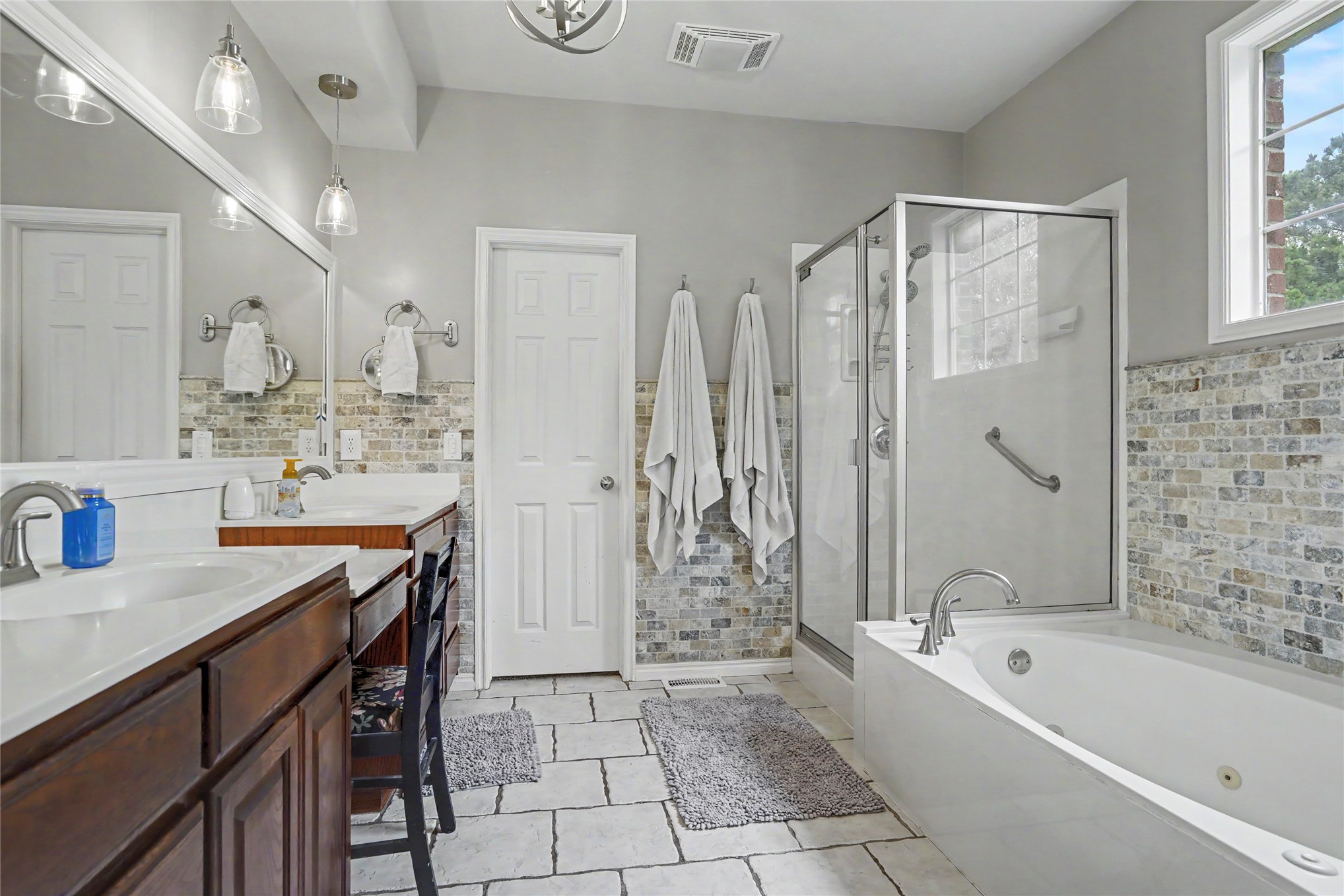 8330 S 257th East Eastavenue Broken Arrow OK 74014